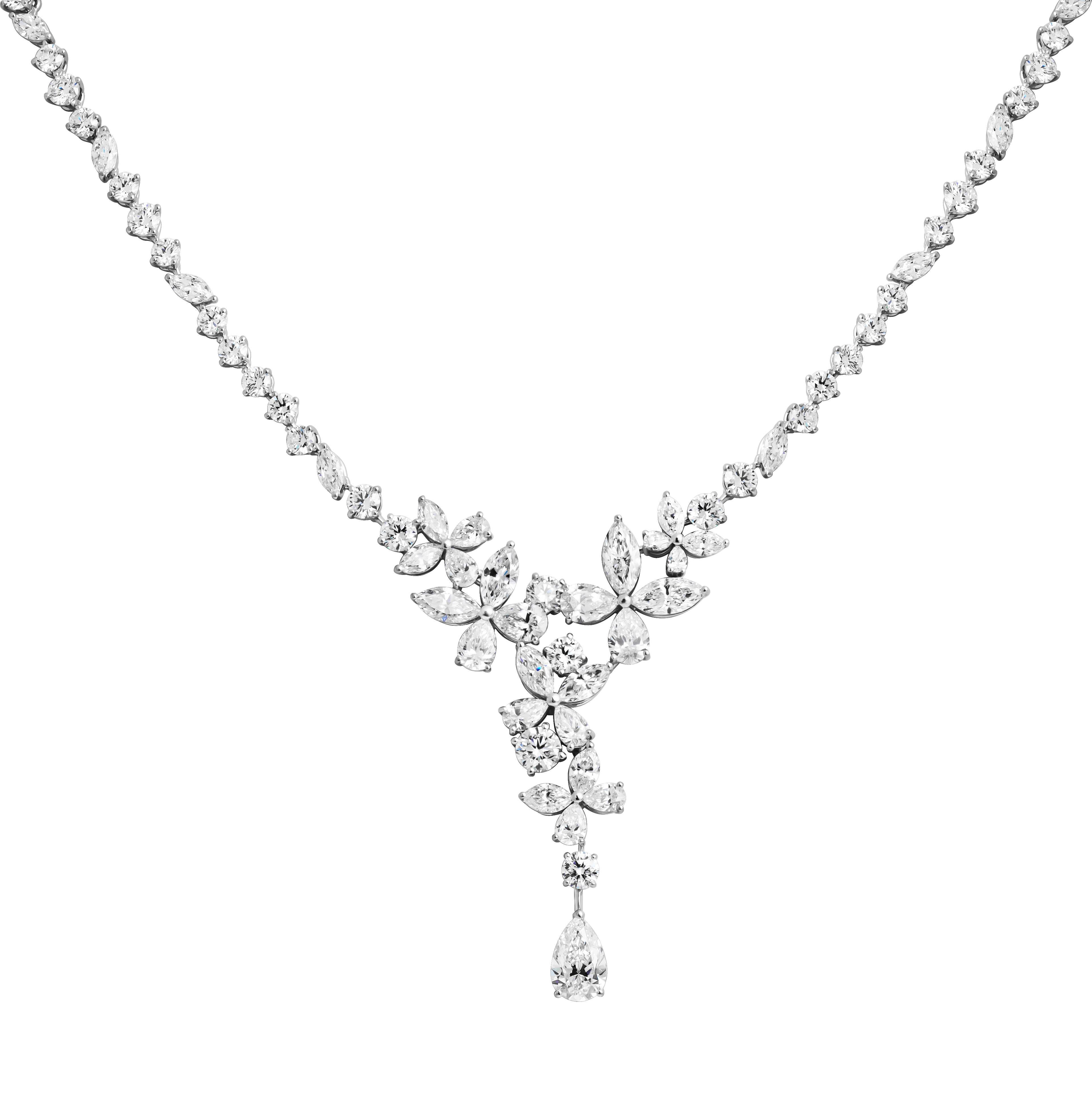 Diamant-Halskette in gemischter Form - Platin

Eine raffinierte Mischung aus Birnen-, Marquise- und runden Brillanten, gefasst in PT950-Platin.
Länge: 16,5
