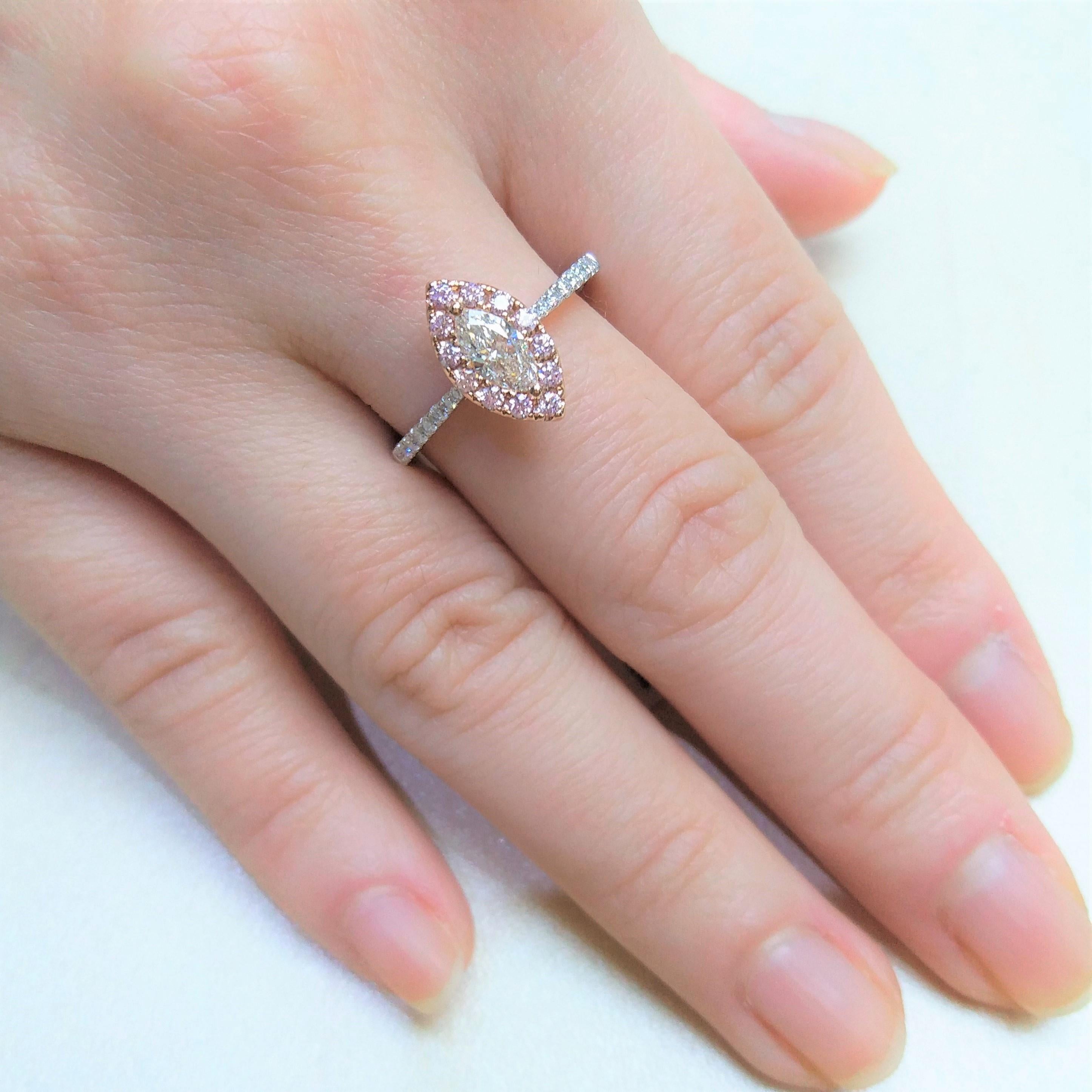 Bague en or 18 carats certifiée GIA, diamant blanc et diamant rose de taille marquise Neuf - En vente à Hong Kong, HK