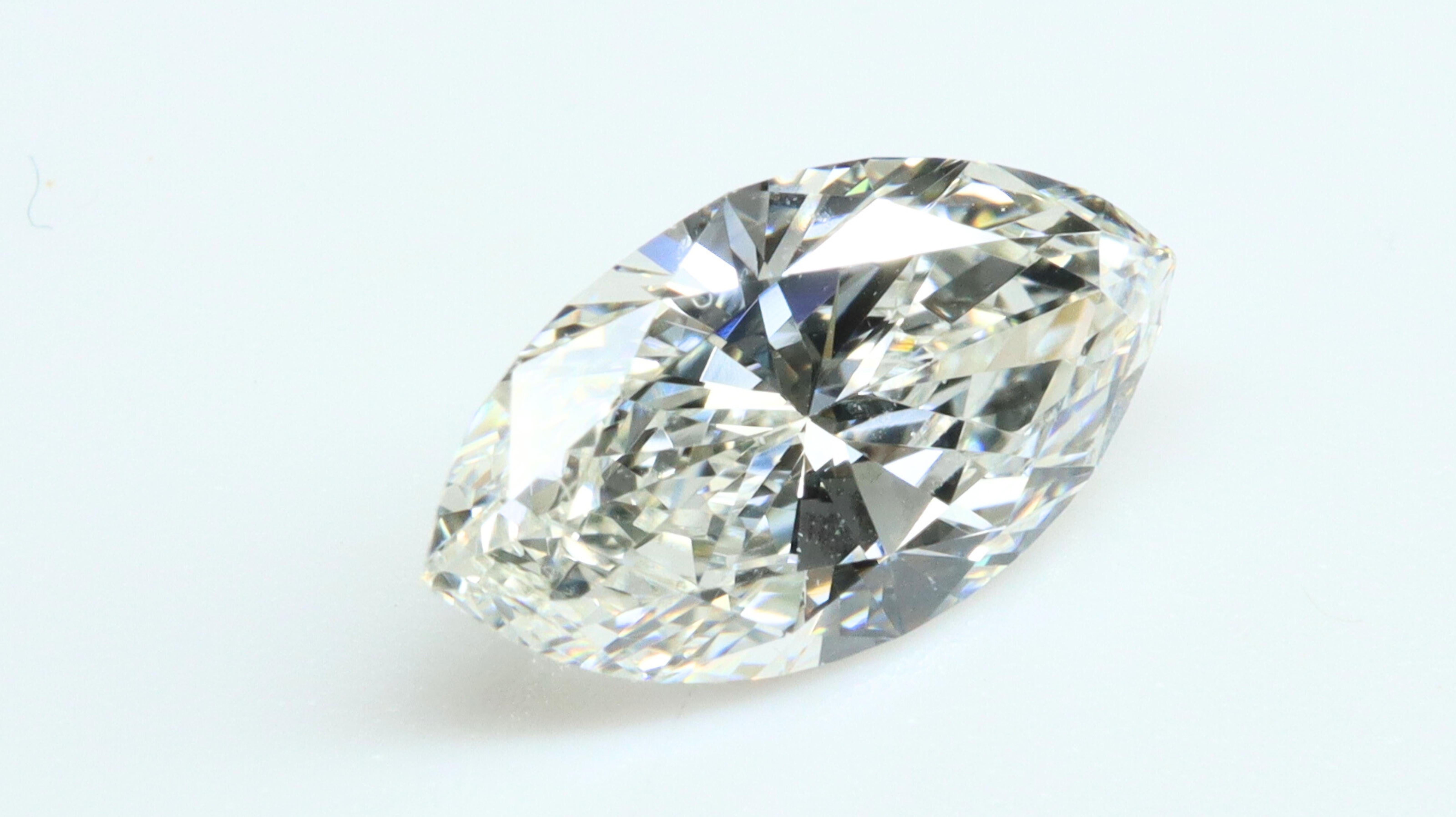 GIA-zertifizierter Marquise-Diamant 0,74 Karat  (Moderne) im Angebot