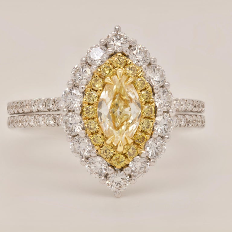 GIA Certified 1.84 Carats Marquise Yellow Diamond Ring 18K In New Condition For Sale In New York, NY