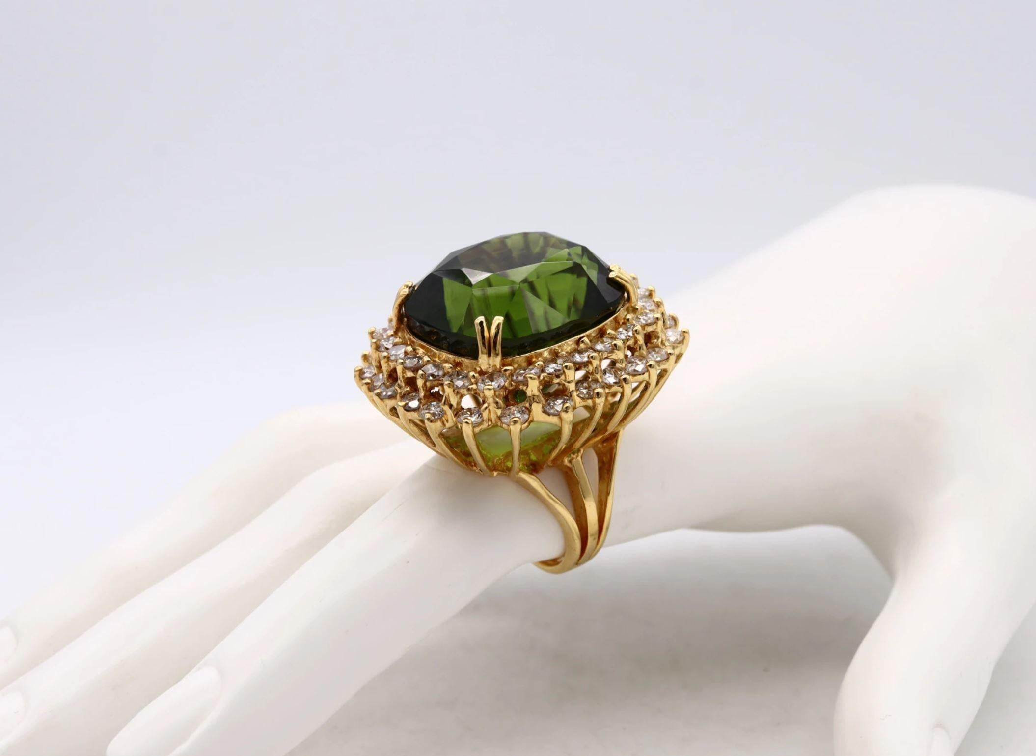 Gia Certified Massive Cocktail Ring In 18Kt With 67.79 Cts In Peridot & Diamonds For Sale 1