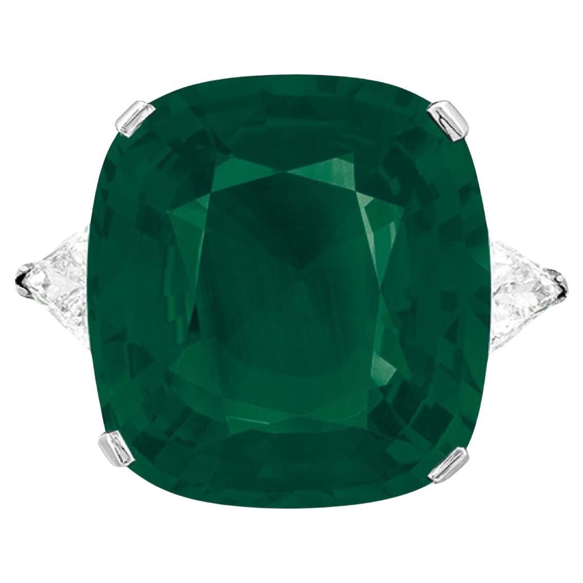 GIA Certified Minor Oil 14 Carat Cushion Green Emerald Trapezoid Ring