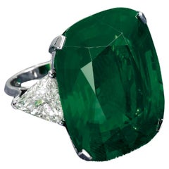 GIA Certified Minor Oil 14 Carat Cushion Green Emerald Trapezoid Ring