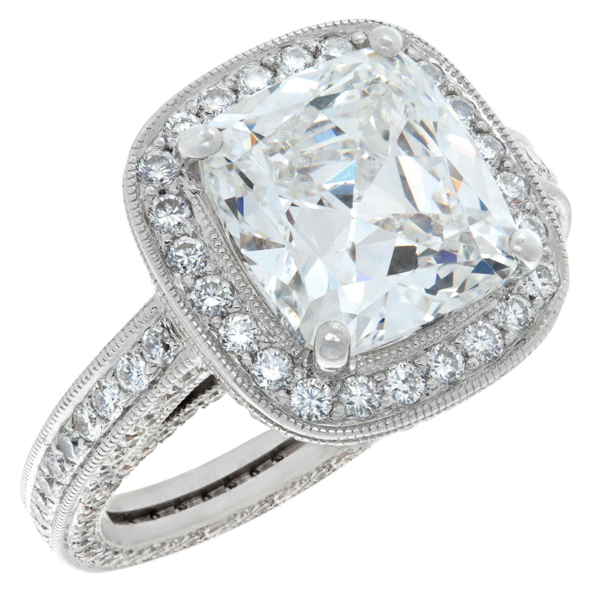 Bague en or blanc 18 carats diamant taille brillant modifié certifié GIA 5,17 carats Excellent état - En vente à Surfside, FL