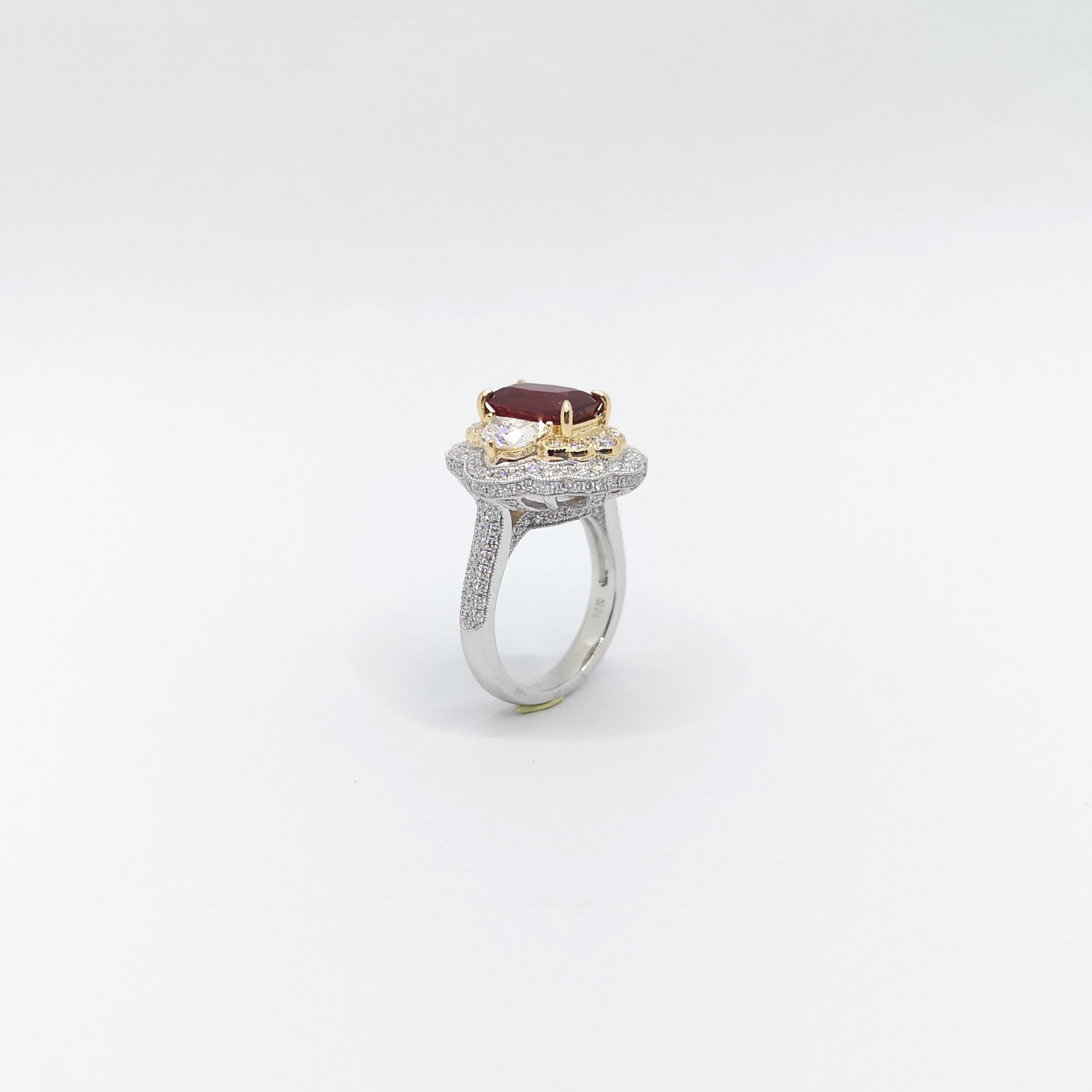 GIA-zertifizierter Mosambik-Rubin mit unerhitztem Rubin und Diamantring aus 18 Karat Weißgold im Angebot 6