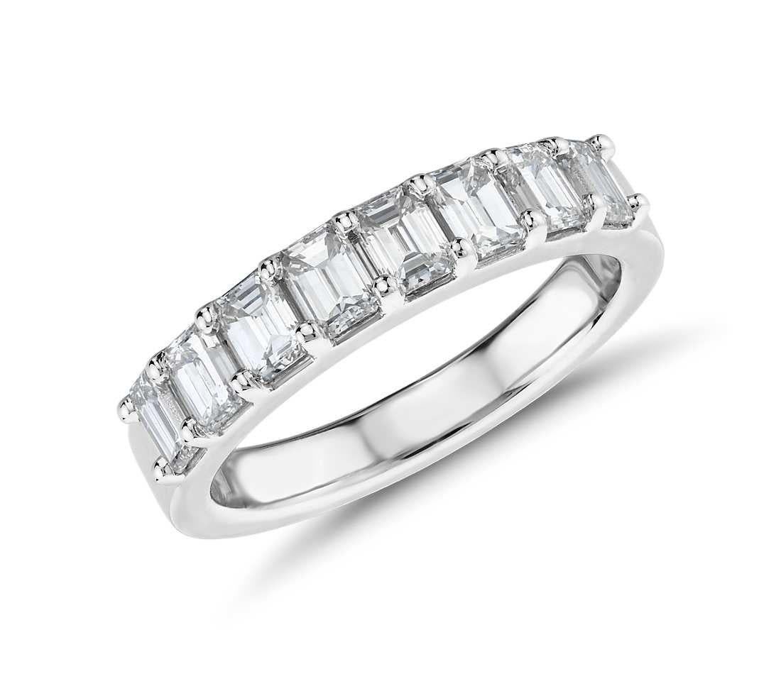 En vente :  Anneau de mariage en diamant certifié GIA fait sur commande 4