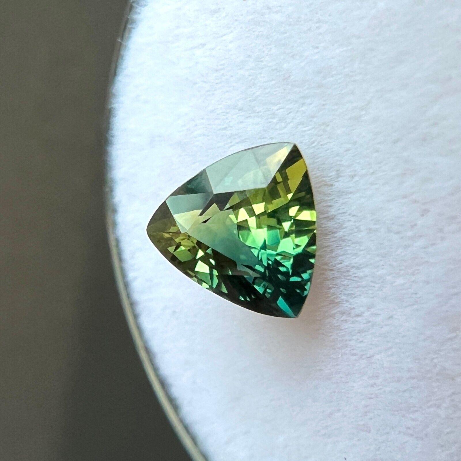 Gema Trillón Triángulo Azul Verde Zafiro Bicolor Certificado GIA Natural 1,02ct en venta 1