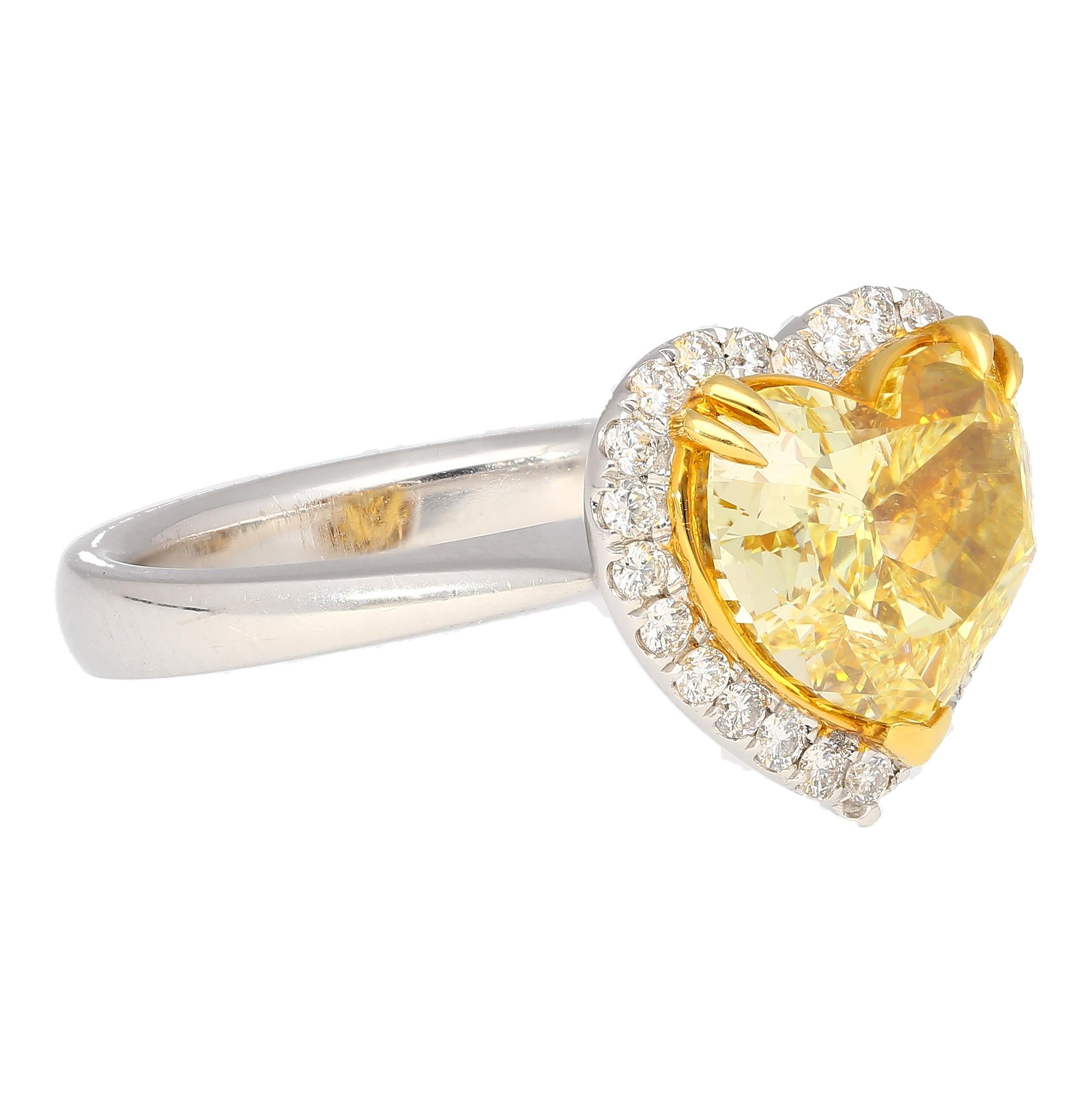 Modern GIA Certified Natural 3.32 Carat Fancy Intense Yellow Heart Cut Diamond Ring For Sale