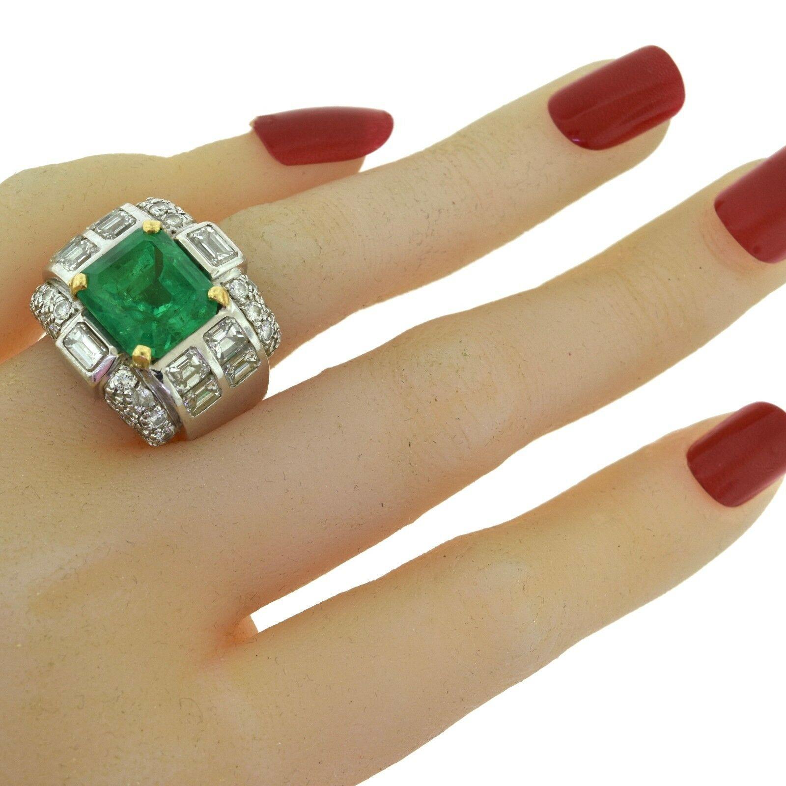 GIA Certified Natural Beryl Emerald and Diamond White Gold Art Deco Style Ring In Good Condition In Miami, FL