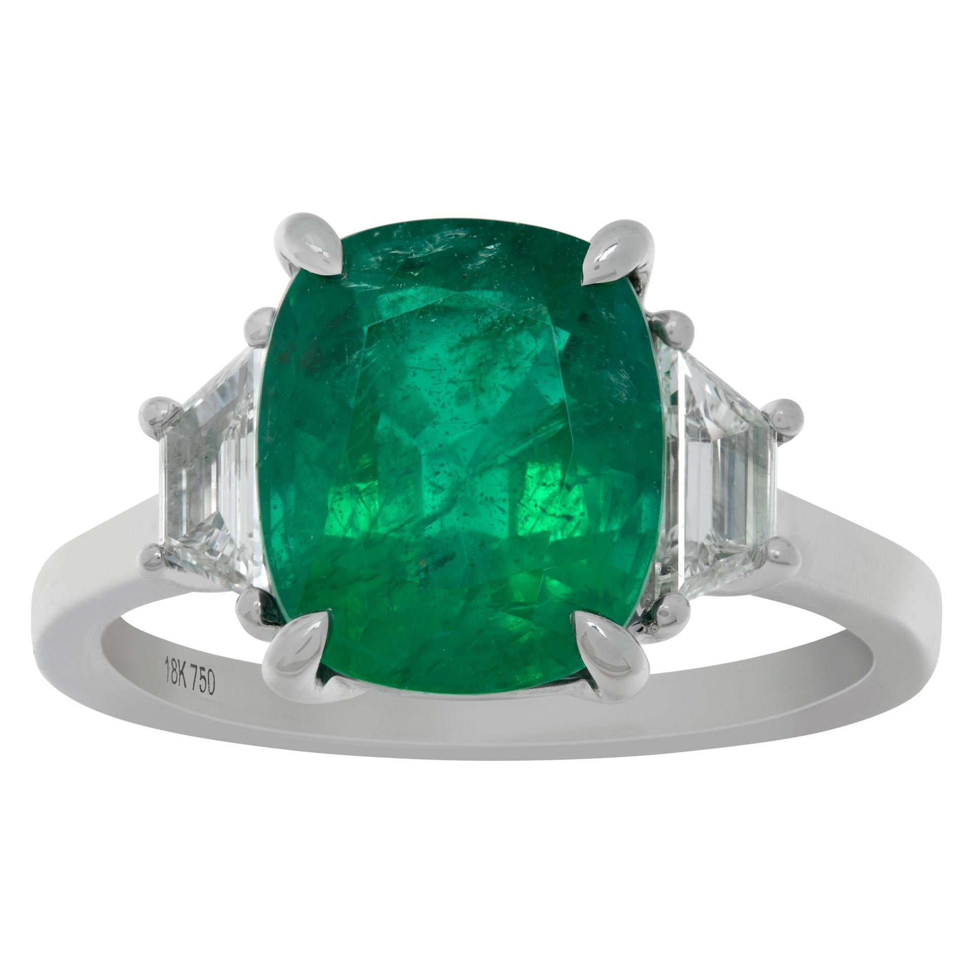GIA certified natural beryl emerald ring