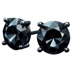 GIA Certified Natural Black Diamond Studs in 18K Black Gold 8 Carat Round Cut (Clous d'oreilles en diamant noir certifié GIA)