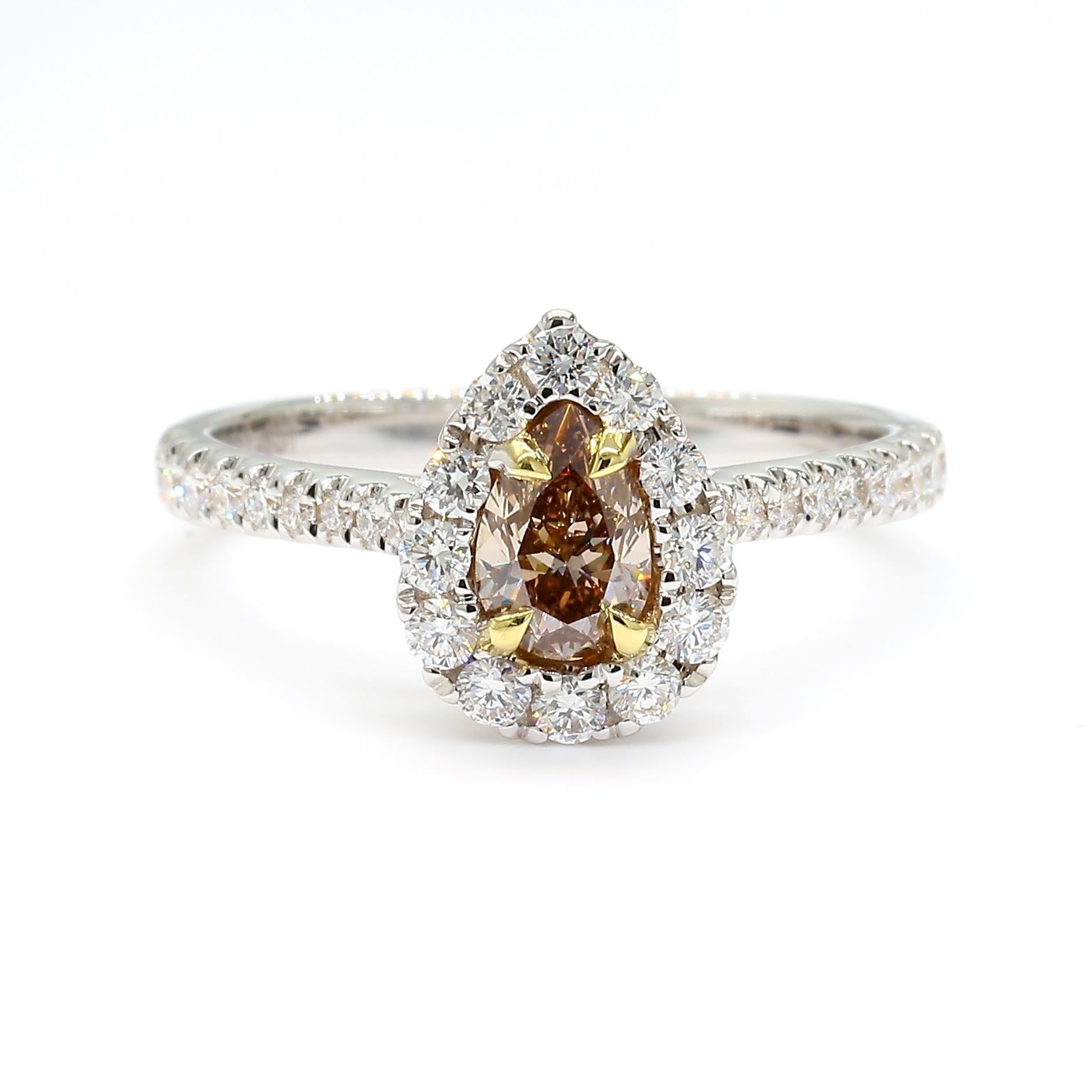 Contemporaneo Anello da cocktail in oro con diamante marrone perlato certificato GIA da 0.89 carati TW in vendita