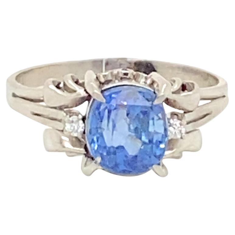 GIA Certified Natural Ceylon Sapphire Ring 2.74 Carat Platinum For Sale