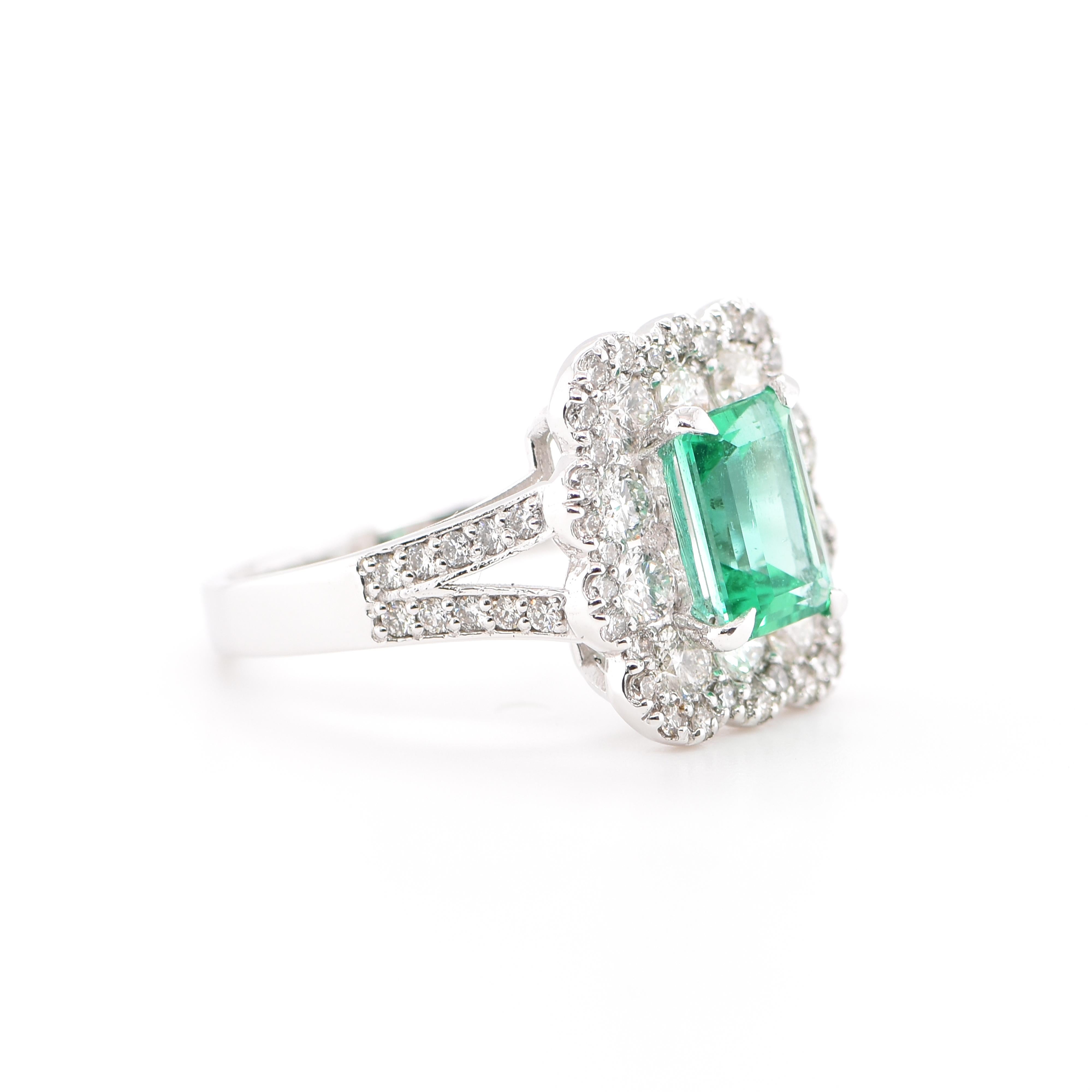 Modern GIA Certified 1.23 Carat Natural Colombian Emerald Ring Set in Platinum
