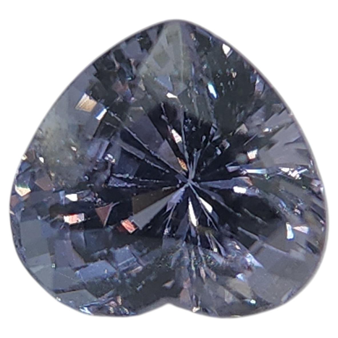 Natural Color change Blue Spinel 3.18 carat Heart shape blue change to violet For Sale
