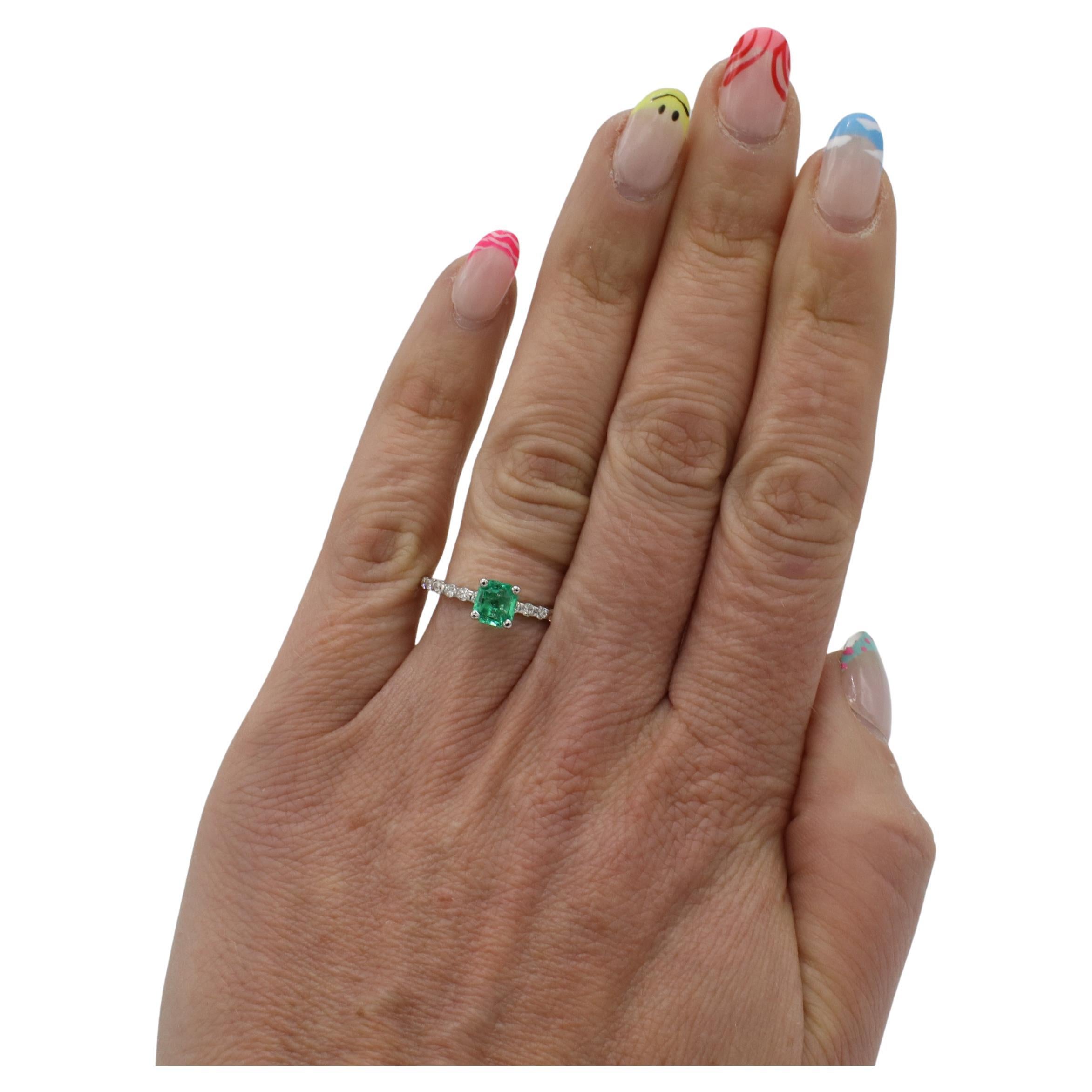 Emerald Cut GIA Certified Natural Columbian Green Emerald & Diamond Engagement Ring For Sale