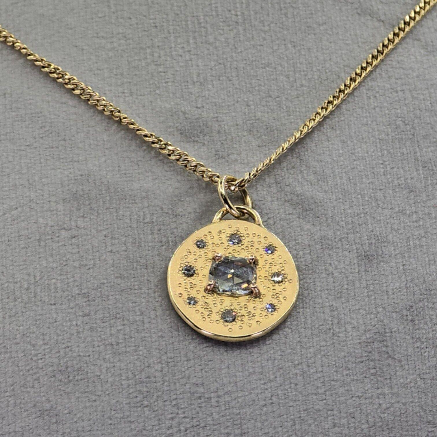 Colgante de oro amarillo de 14 quilates 585 con diamante natural certificado por GIA en venta 3