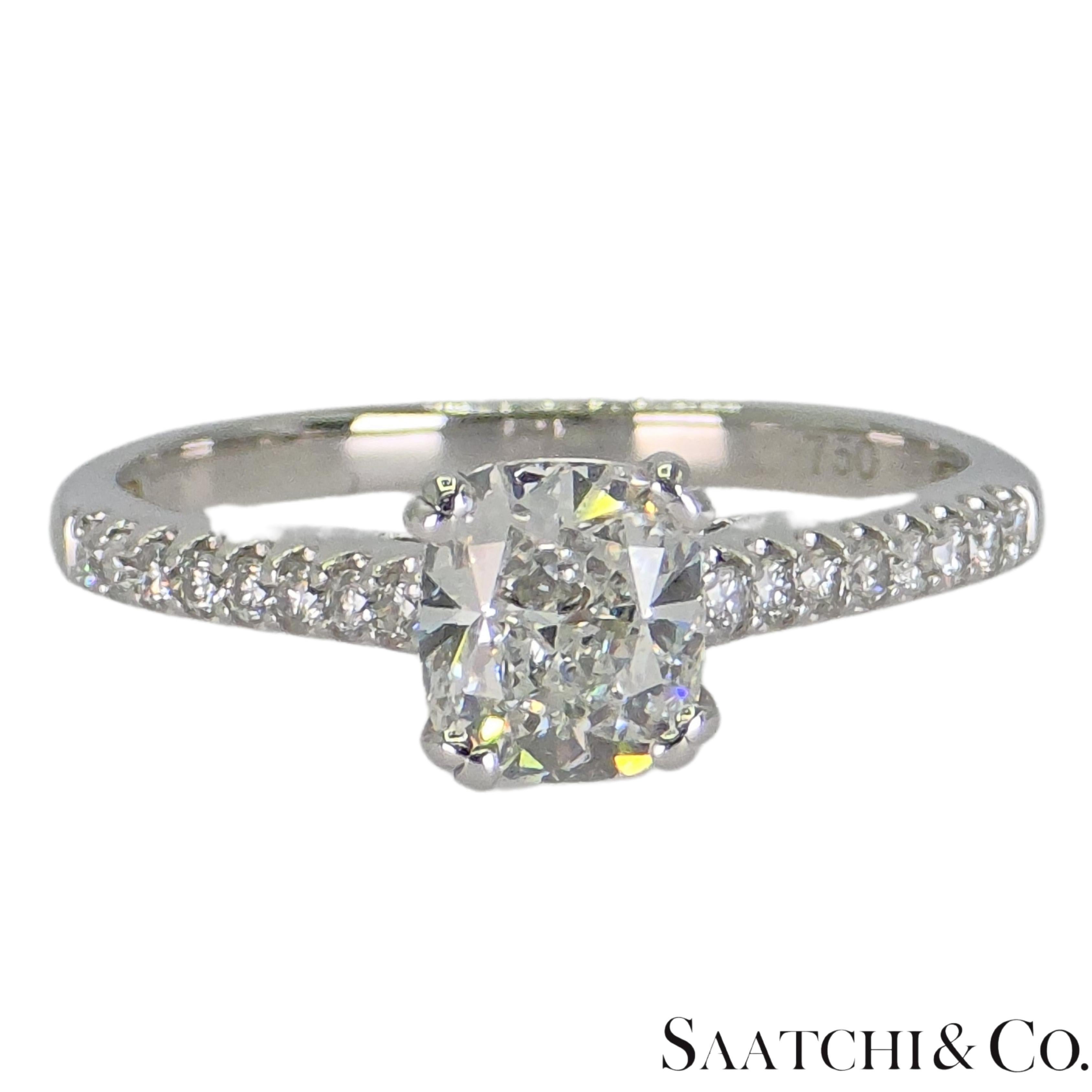 Certifié GIA  Bague en or blanc 18k 750 diamants naturels taille coussin Taille 6 en vente 4