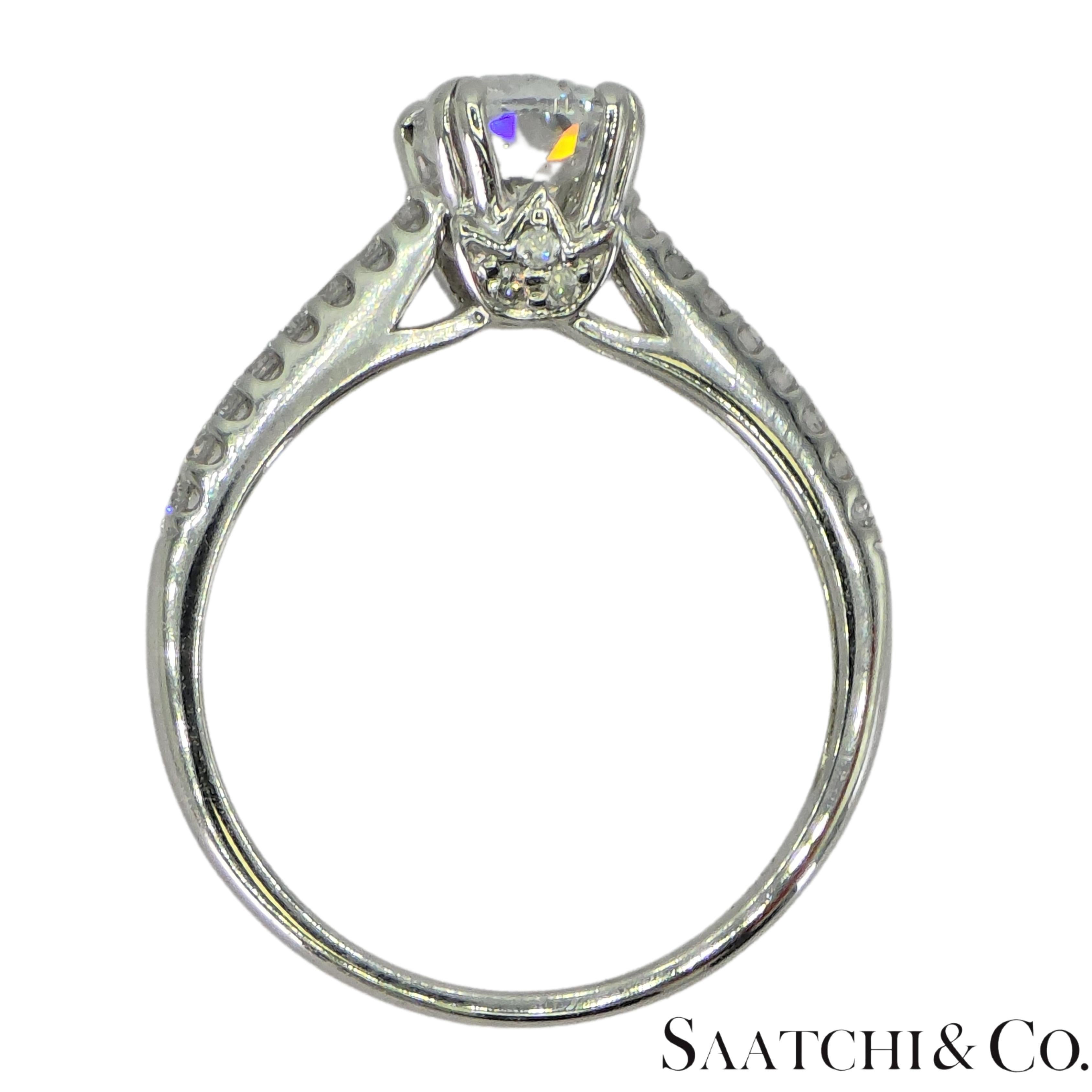 Certifié GIA  Bague en or blanc 18k 750 diamants naturels taille coussin Taille 6 Unisexe en vente