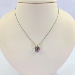 Collana con ciondolo a forma di aureola con diamante rosa naturale certificato dalla GIA