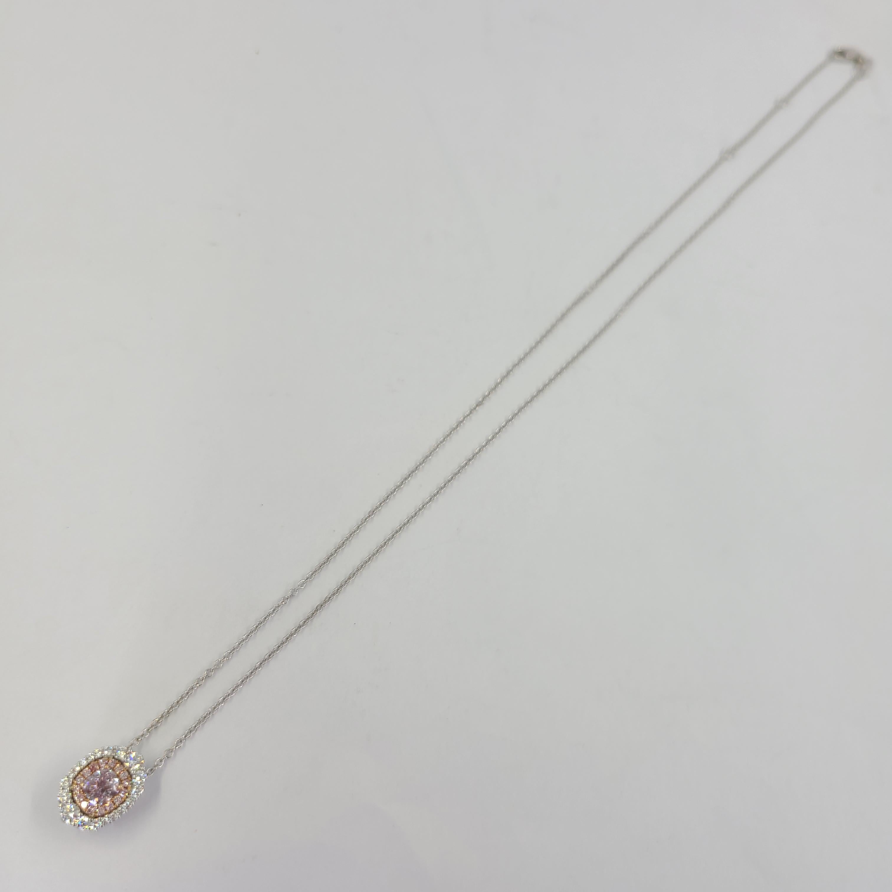 Collana con ciondolo a forma di aureola con diamante rosa naturale certificato dalla GIA In condizioni Nuovo in vendita a Coral Gables, FL