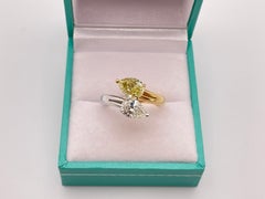Bague de fiançailles en or 14K certifiée GIA 2.56 CT Natural Yellow White Pear Diamond