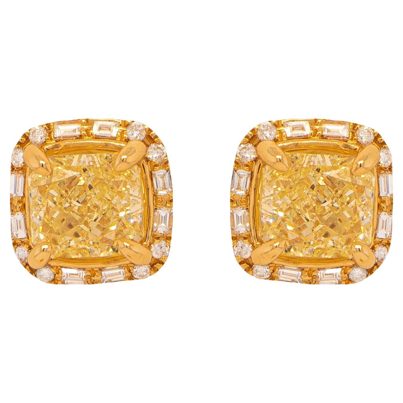 GIA Certified Natural Fancy Yellow Diamond Stud Ears 2.27 Carats 18K Gold