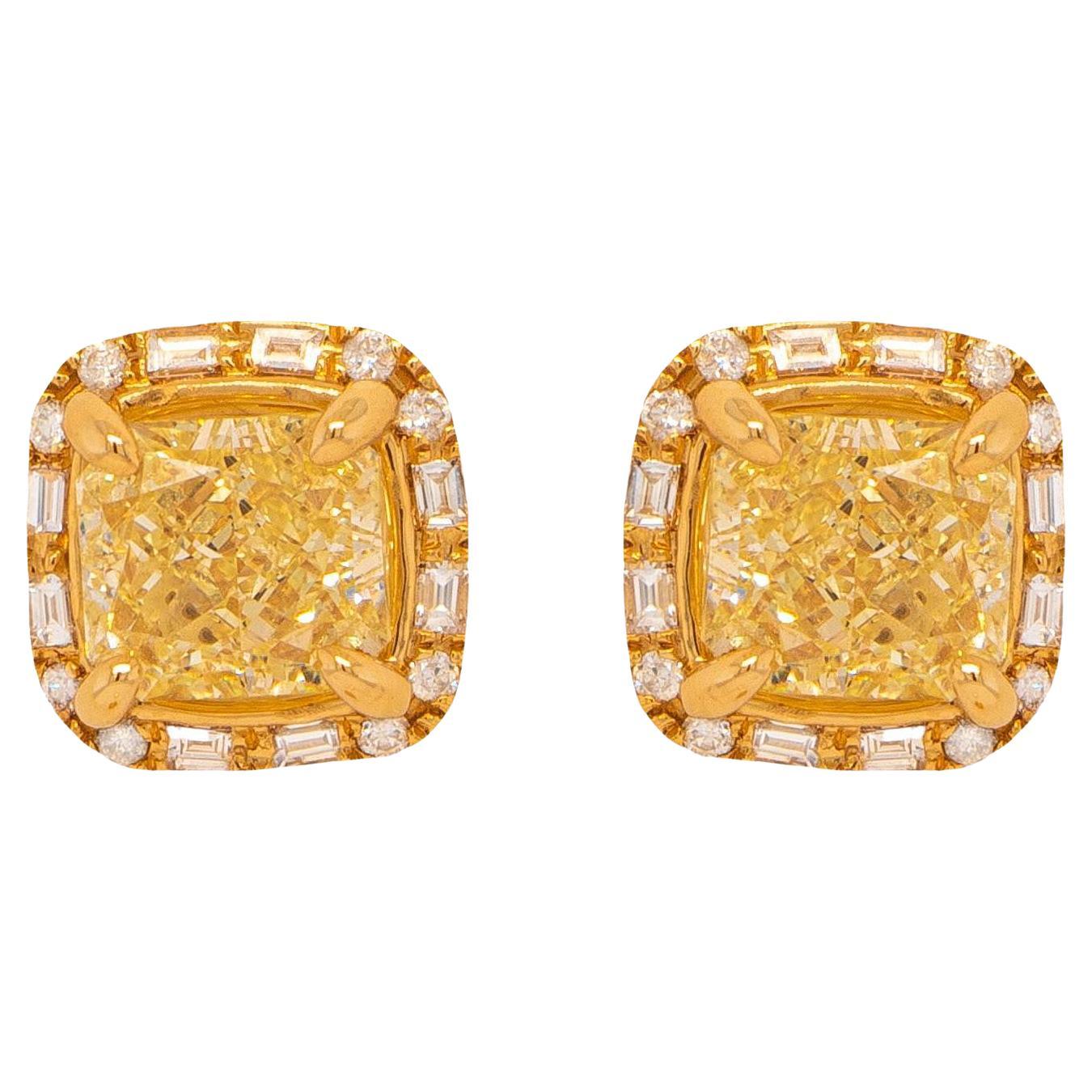 GIA Certified Natural Fancy Yellow Diamond Stud Ears 2.27 Carats 18K Gold