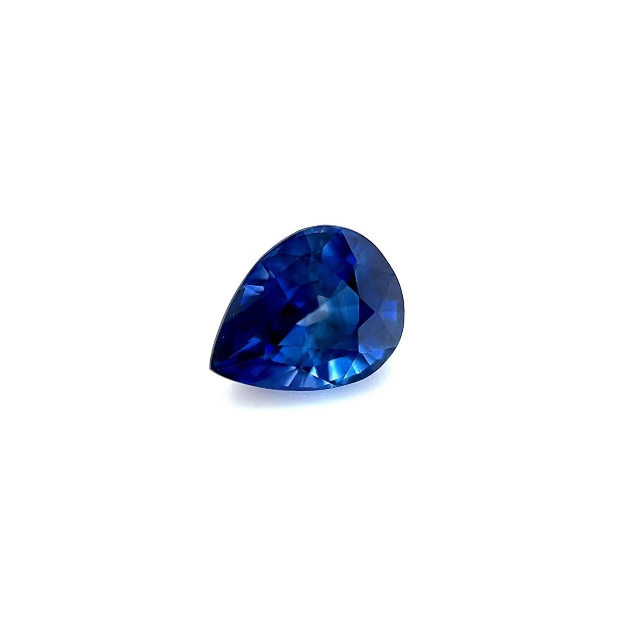 GIA Certified Natural Fine 1.01ct Vivid Blue Sapphire Pear Teardrop Cut Gem IF

Saphir bleu vif certifié par le GIA.
1,01 carat avec une belle couleur bleue vive et une excellente clarté, pierre très propre IF.
Elle présente également une excellente