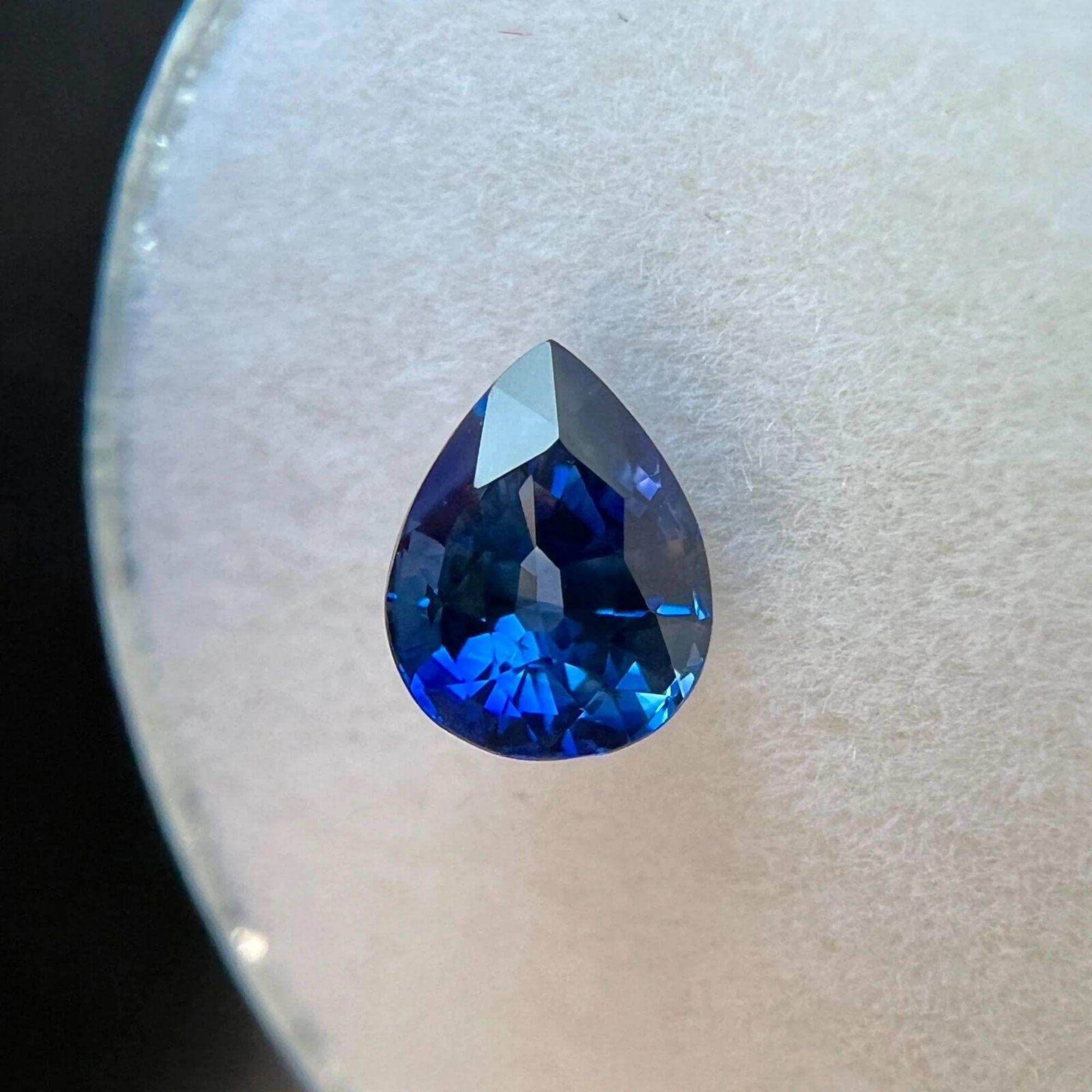 GIA Certified Natural Fine 1.01ct Vivid Blue Sapphire Pear Teardrop Cut Gem IF Unisexe en vente