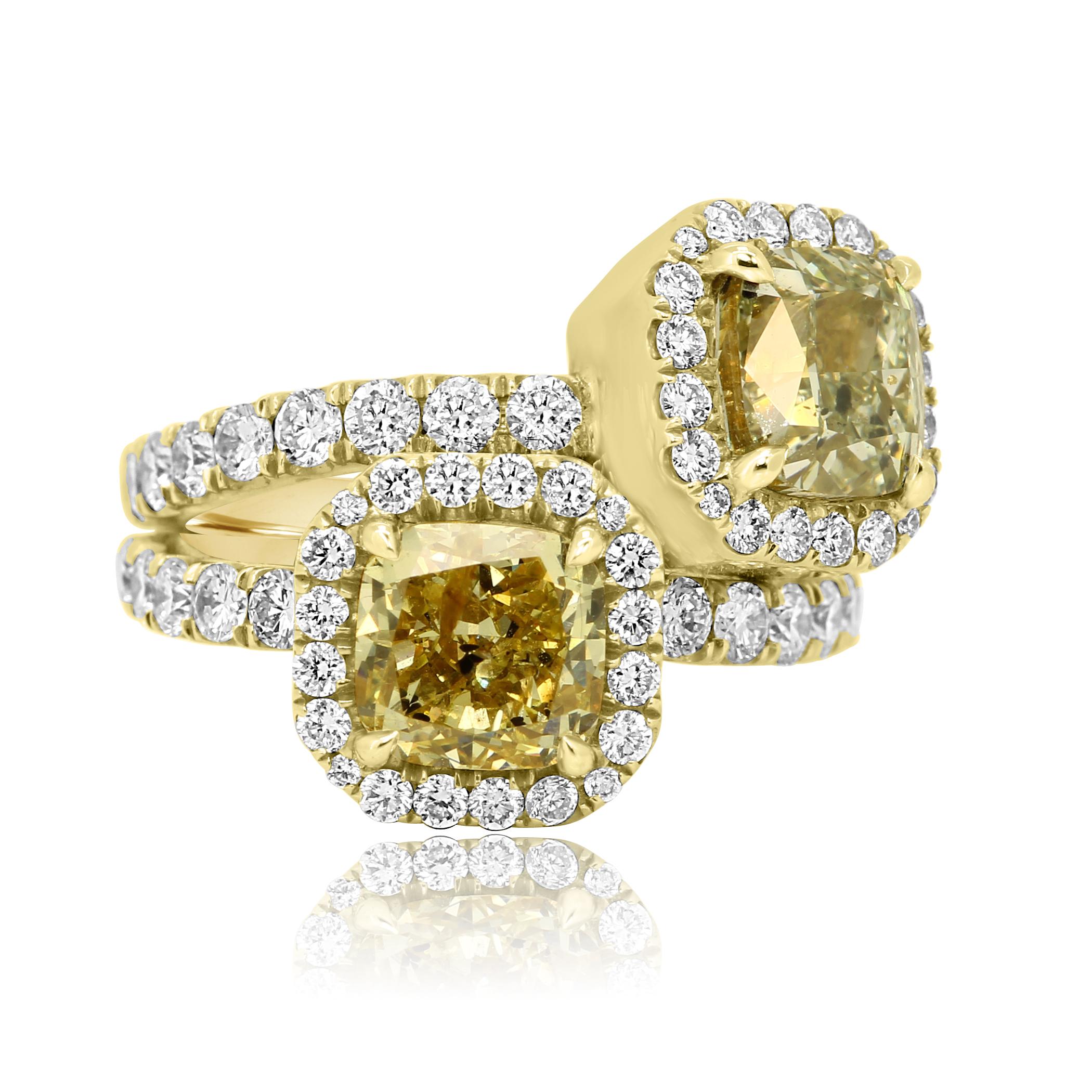 GIA Certified Natural Green and Yellow Diamond Twotone Gold Halo Toi Et Moi Ring 4
