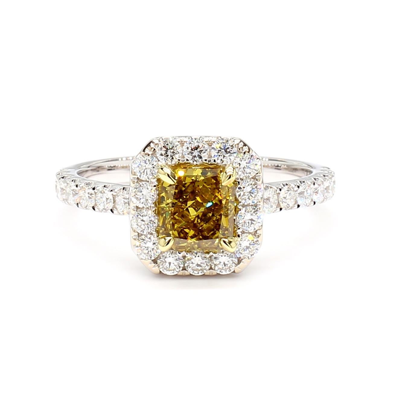 Contemporary GIA Certified Natural Green Radiant Diamond 1.66 Carat TW Gold Cocktail Ring For Sale
