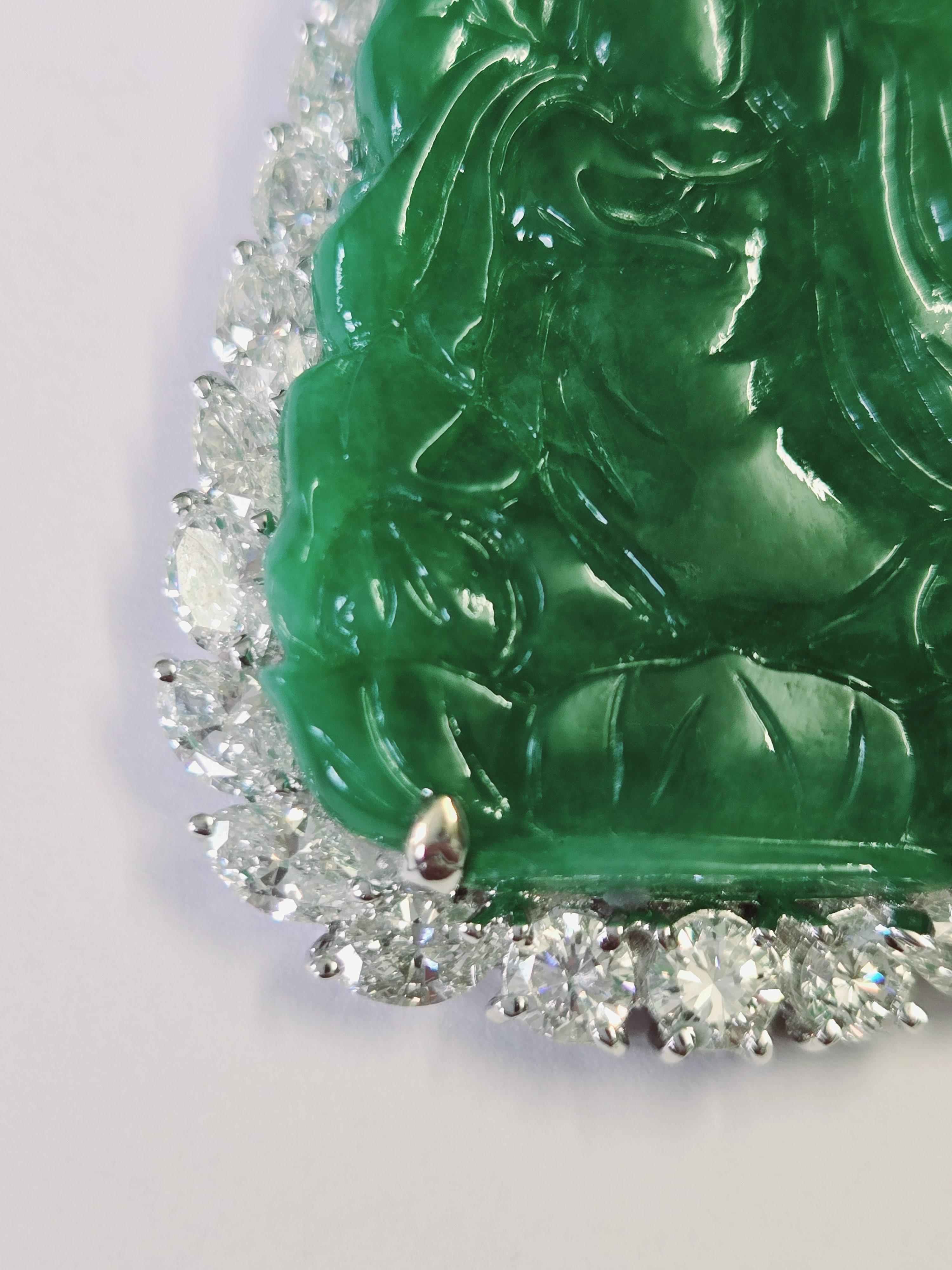 GIA Certified Natural Jadeite jade Guanyin and Diamonds 18K Pendant Necklace New For Sale 1