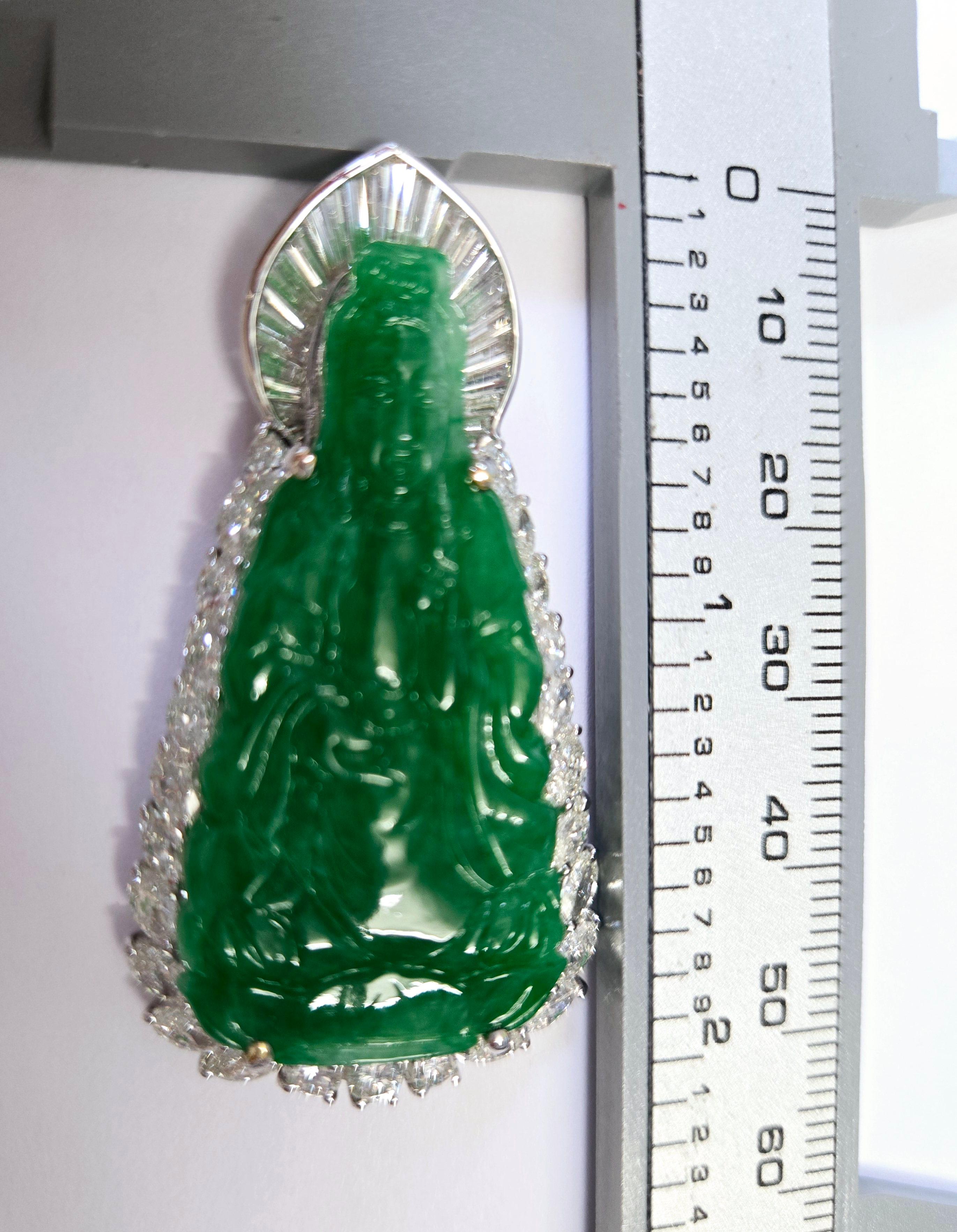 GIA Certified Natural Jadeite jade Guanyin and Diamonds 18K Pendant Necklace New For Sale 3