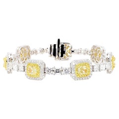 GIA Certified Natural Light Yellow Radiant Diamond 11.21 Carat TW Gold Bracelet