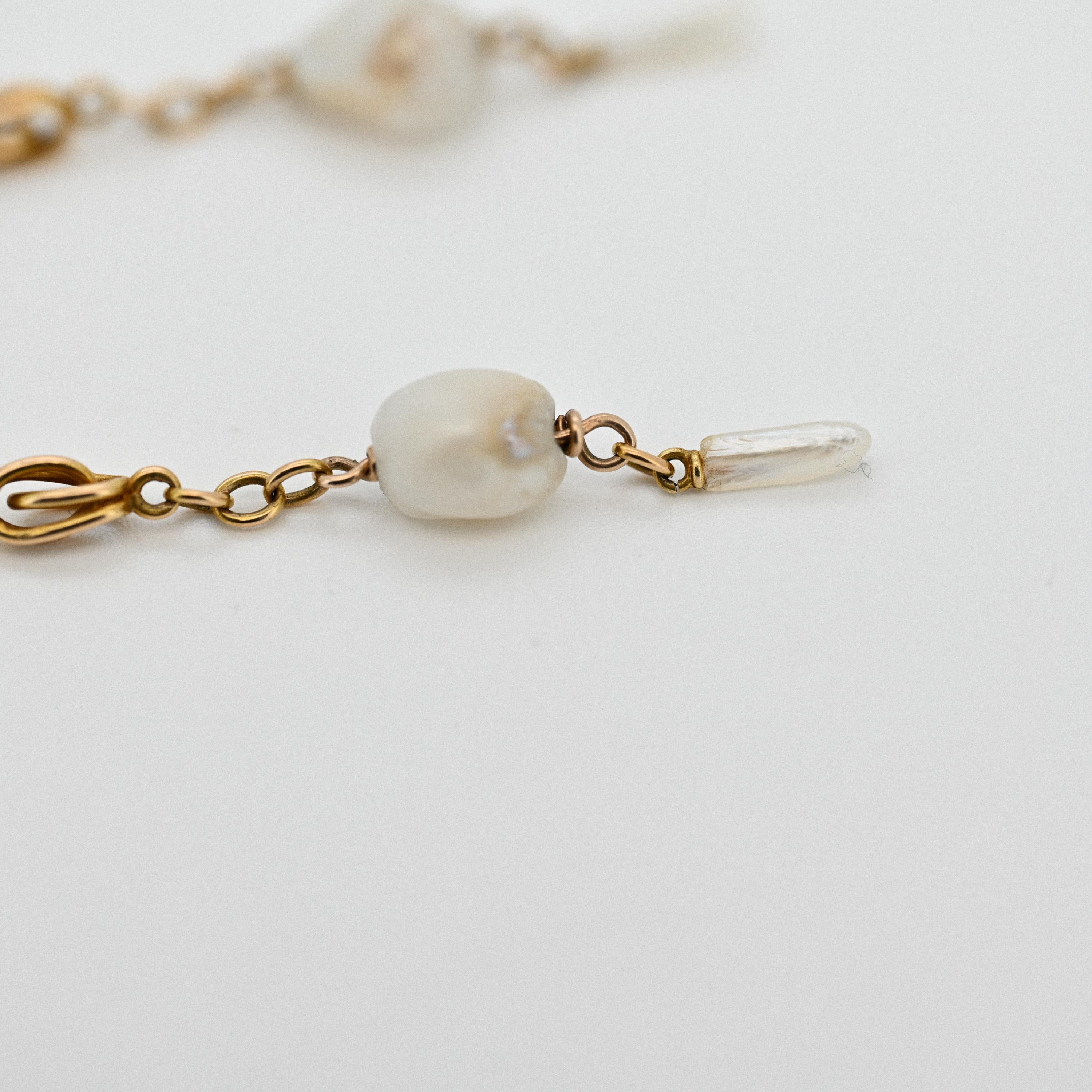 Orecchini a goccia di perle naturali d'acqua dolce barocche certificate GIA In condizioni ottime in vendita a Northampton, MA