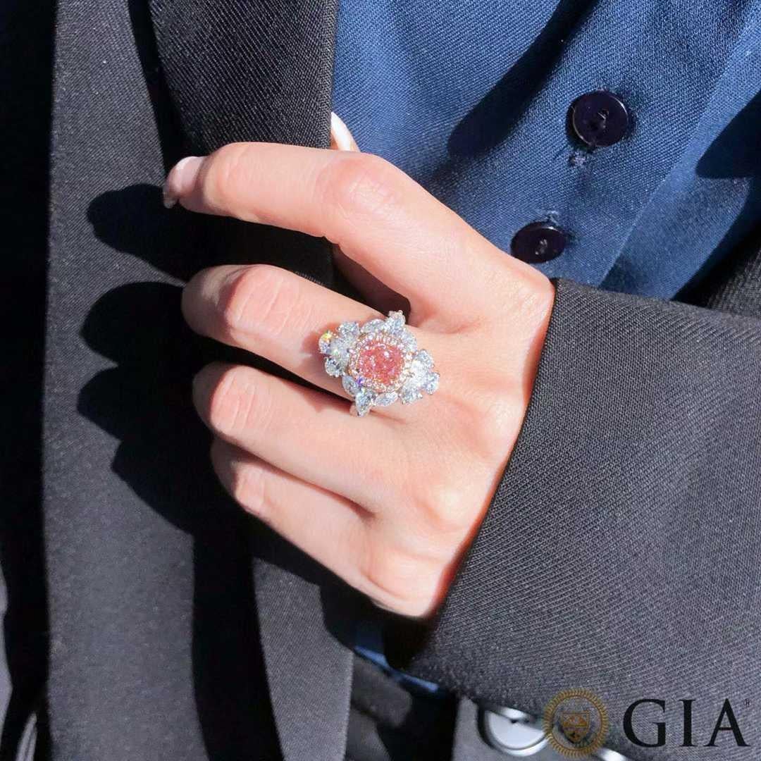 Im Angebot: GIA Certified Natural Pink Diamond Halo White Diamond Ring - Eze Schmuck () 2
