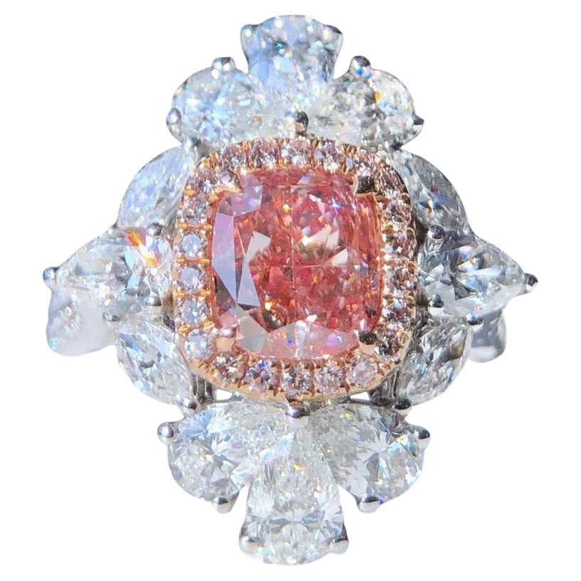 GIA Certificado Natural Pink Diamond Halo Anillo de Diamantes Blancos - Eze Jewelry