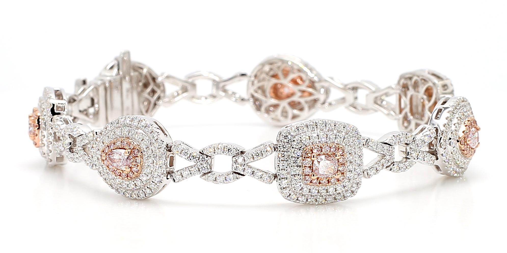 Contemporain GIA Certified Natural Pink Mix Diamond 4.25 Carat TW Gold Tennis Bracelet en vente