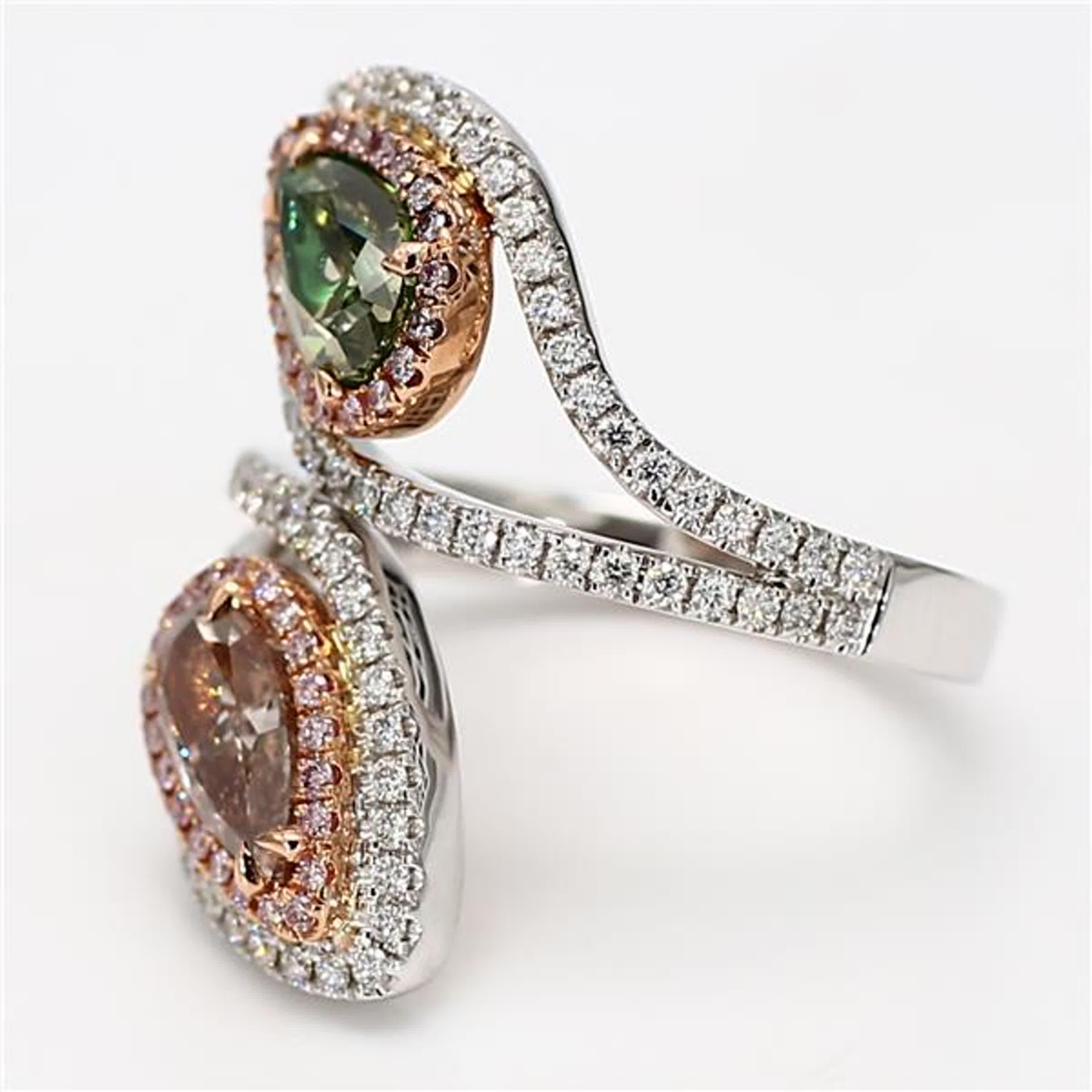 GIA-zertifizierter natürlicher rosa birnenförmiger Diamant 2.74 Karat TW Gold Cocktail-Ring (Zeitgenössisch) im Angebot