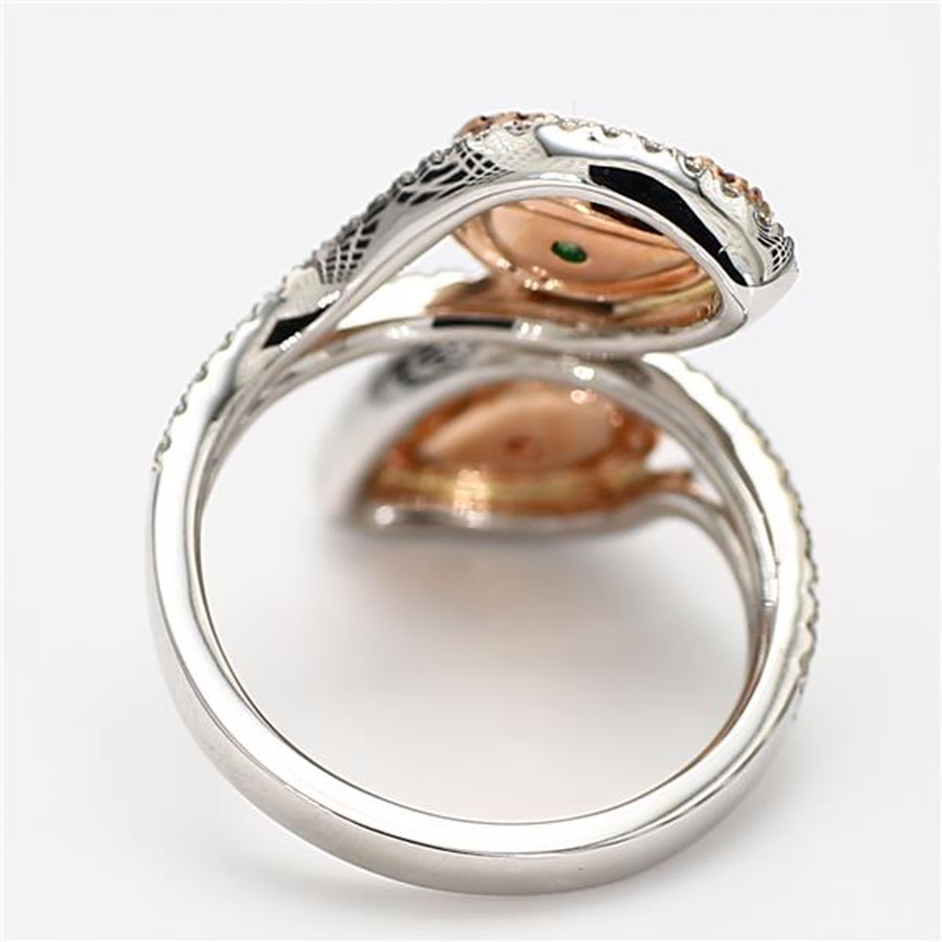 GIA-zertifizierter natürlicher rosa birnenförmiger Diamant 2.74 Karat TW Gold Cocktail-Ring im Zustand „Neu“ im Angebot in New York, NY