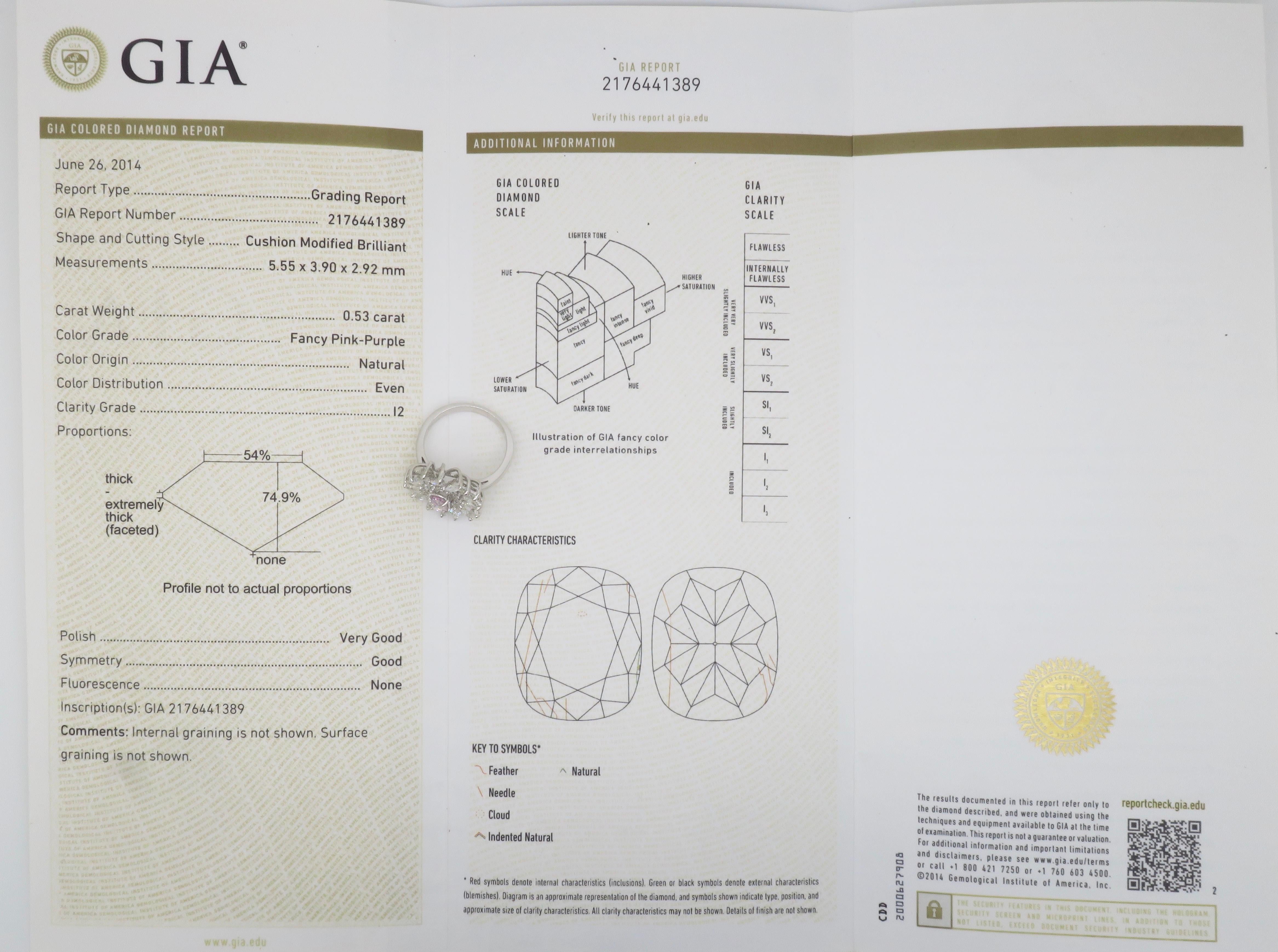 Diamante en talla cojín de color rosa púrpura natural certificado por el GIA en oro blanco de 18 quilates en venta 8