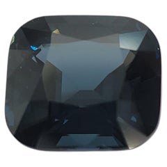 Couleur naturelle rare certifiée par le GIA Spinelle bleue 5,23 carats