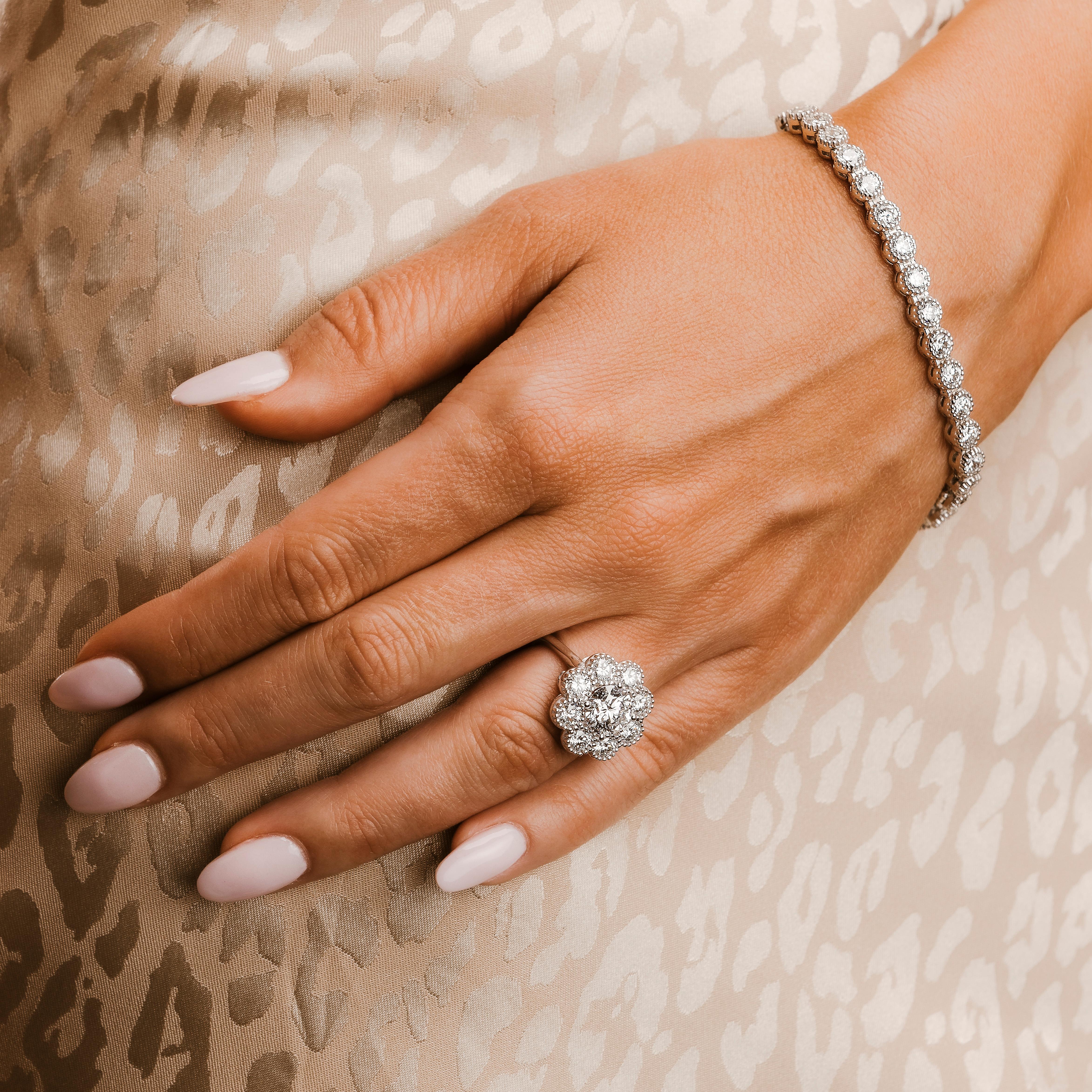 Round Cut GIA Certified Natural Round Diamond Ring