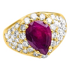 Bague en or jaune 18 carats avec rubis naturel en forme de poire et diamants certifiés GIA