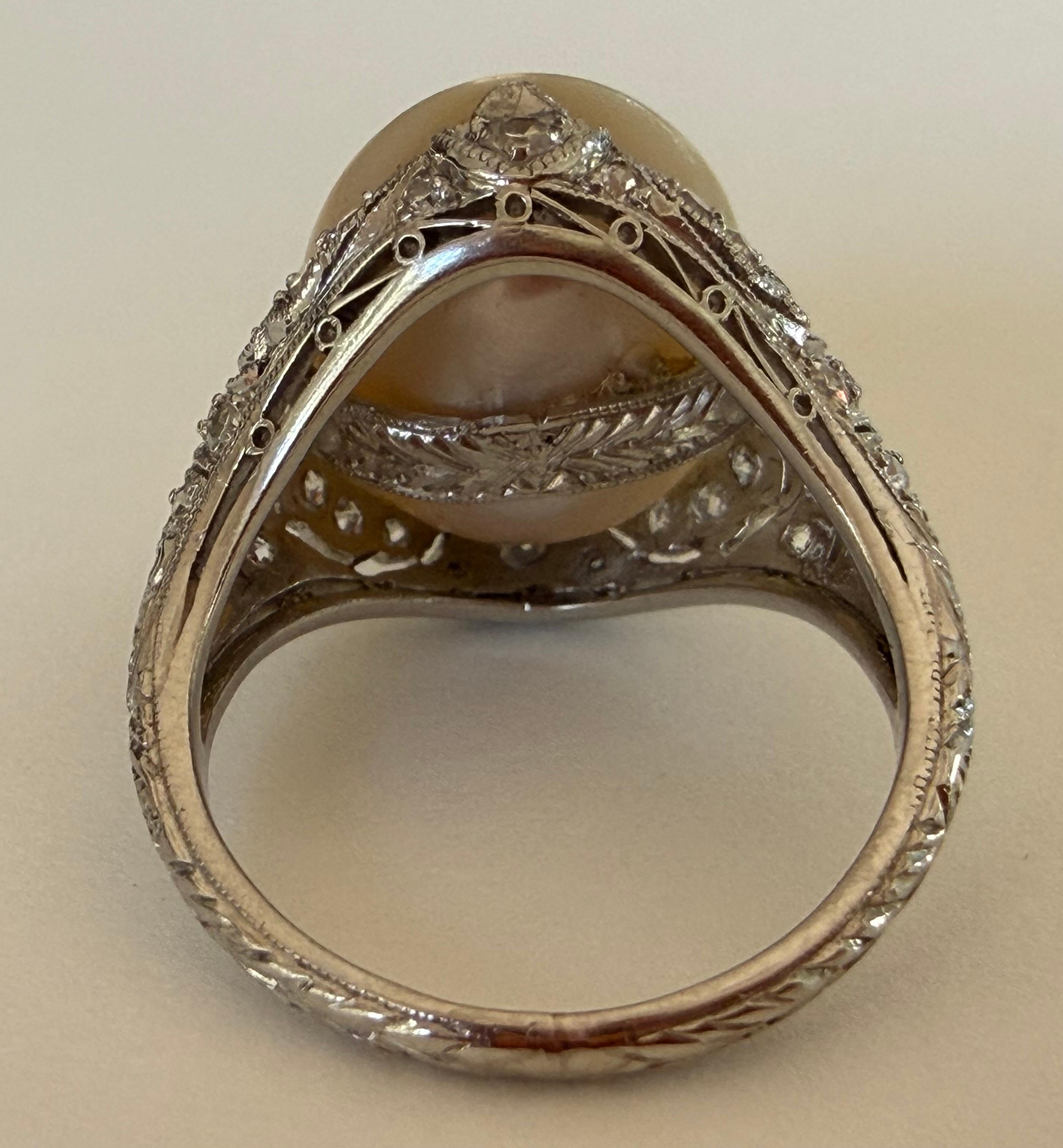 GIA-zertifizierte natürliche Salzwasserperle und Diamant-Cocktailring (Einfacher Schliff) im Angebot