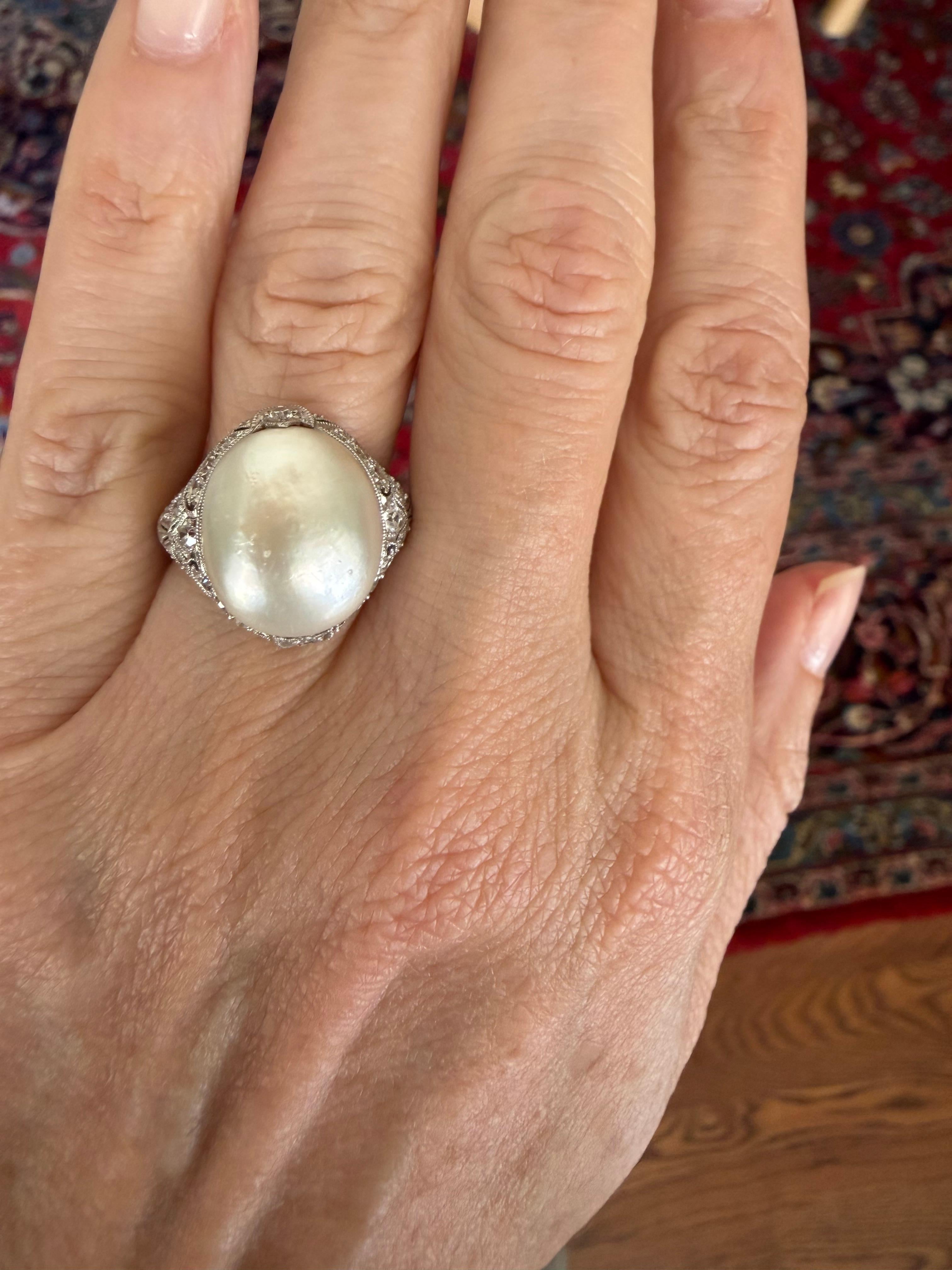 GIA-zertifizierte natürliche Salzwasserperle und Diamant-Cocktailring im Angebot 3