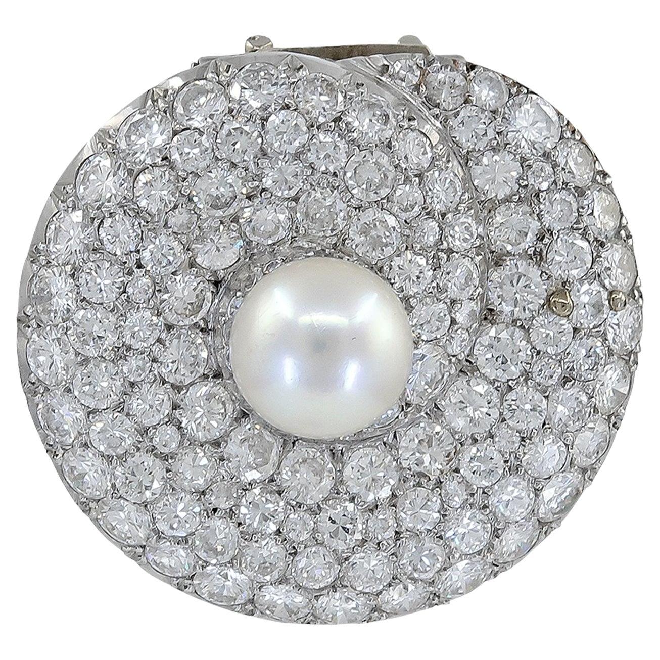 Broche de diamantes con perla de agua salada natural certificada por el GIA en platino