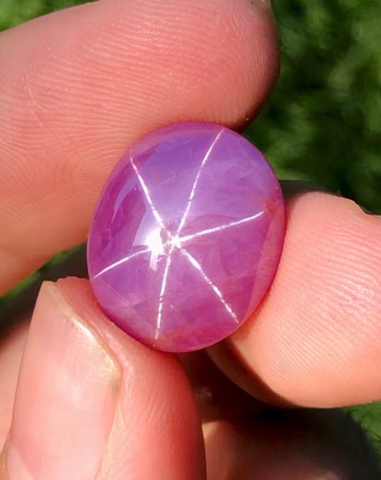 Oval Cut GIA Certified Natural Star Ruby 14.88 Carat Form Vietnam For Sale