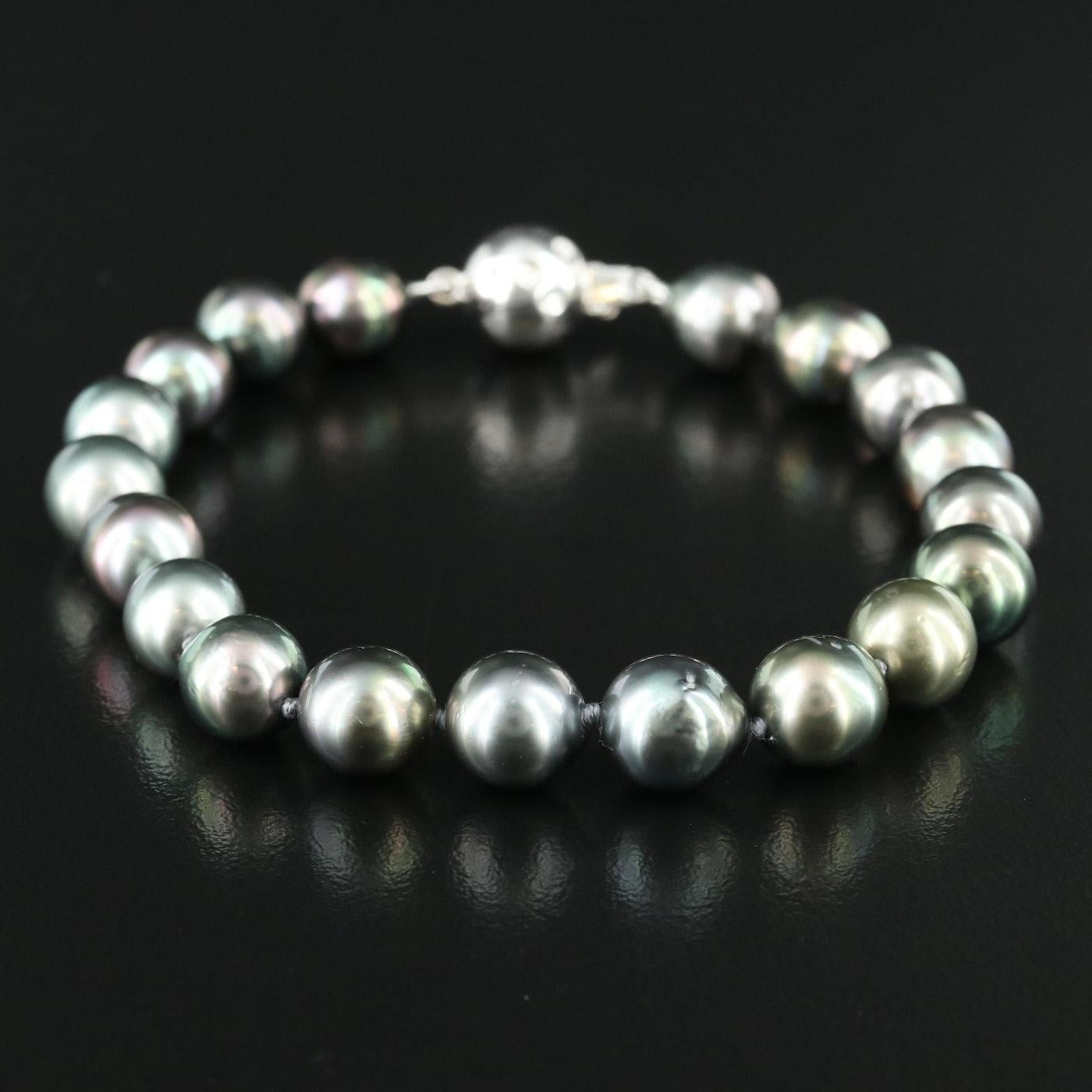 Round Cut GIA certified Natural Tahitian Pearl Bracelet with 14K Diamond Clasp For Sale